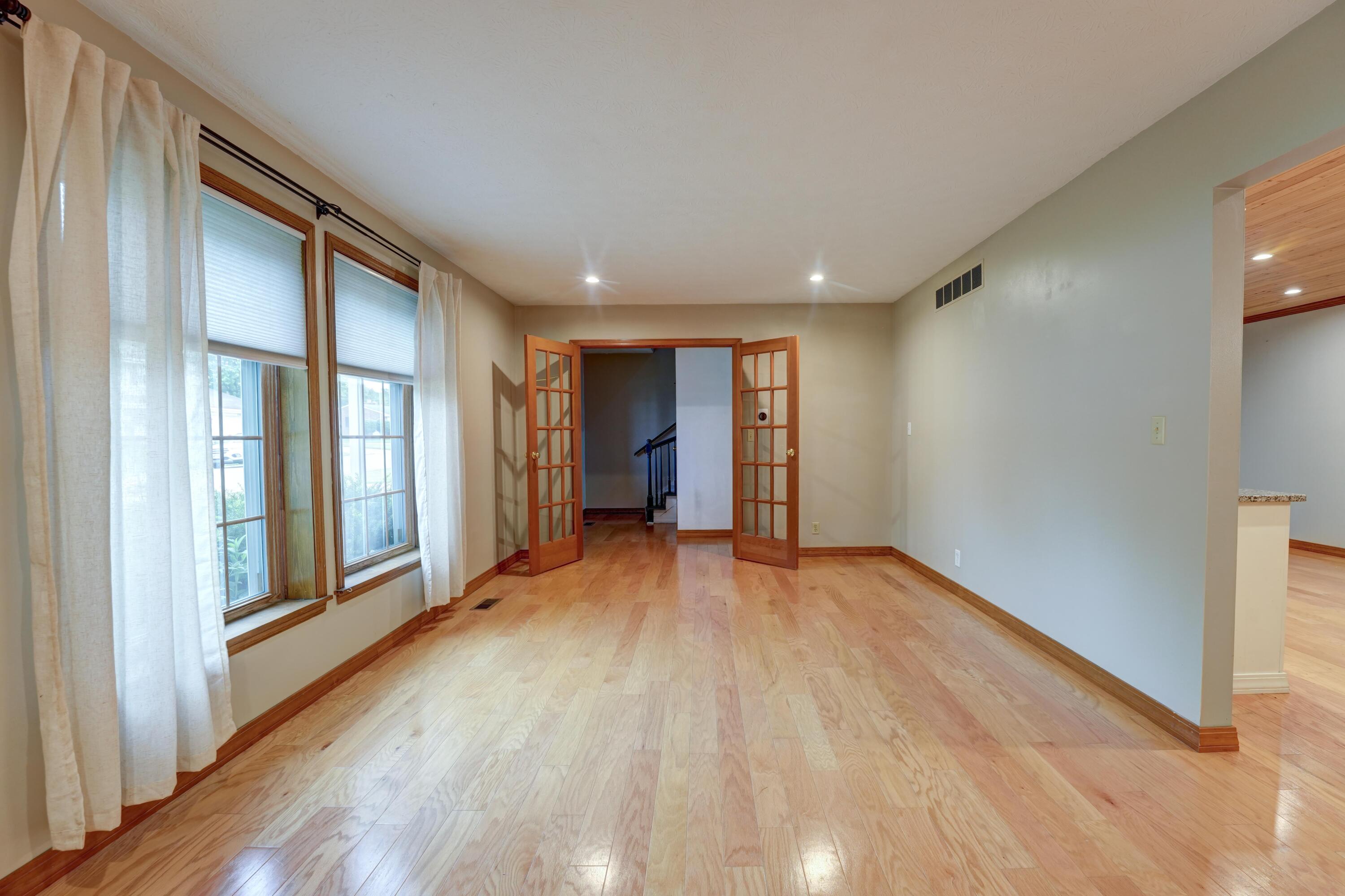 1376 Sugar Maple Drive, Greenville, Ohio 45331