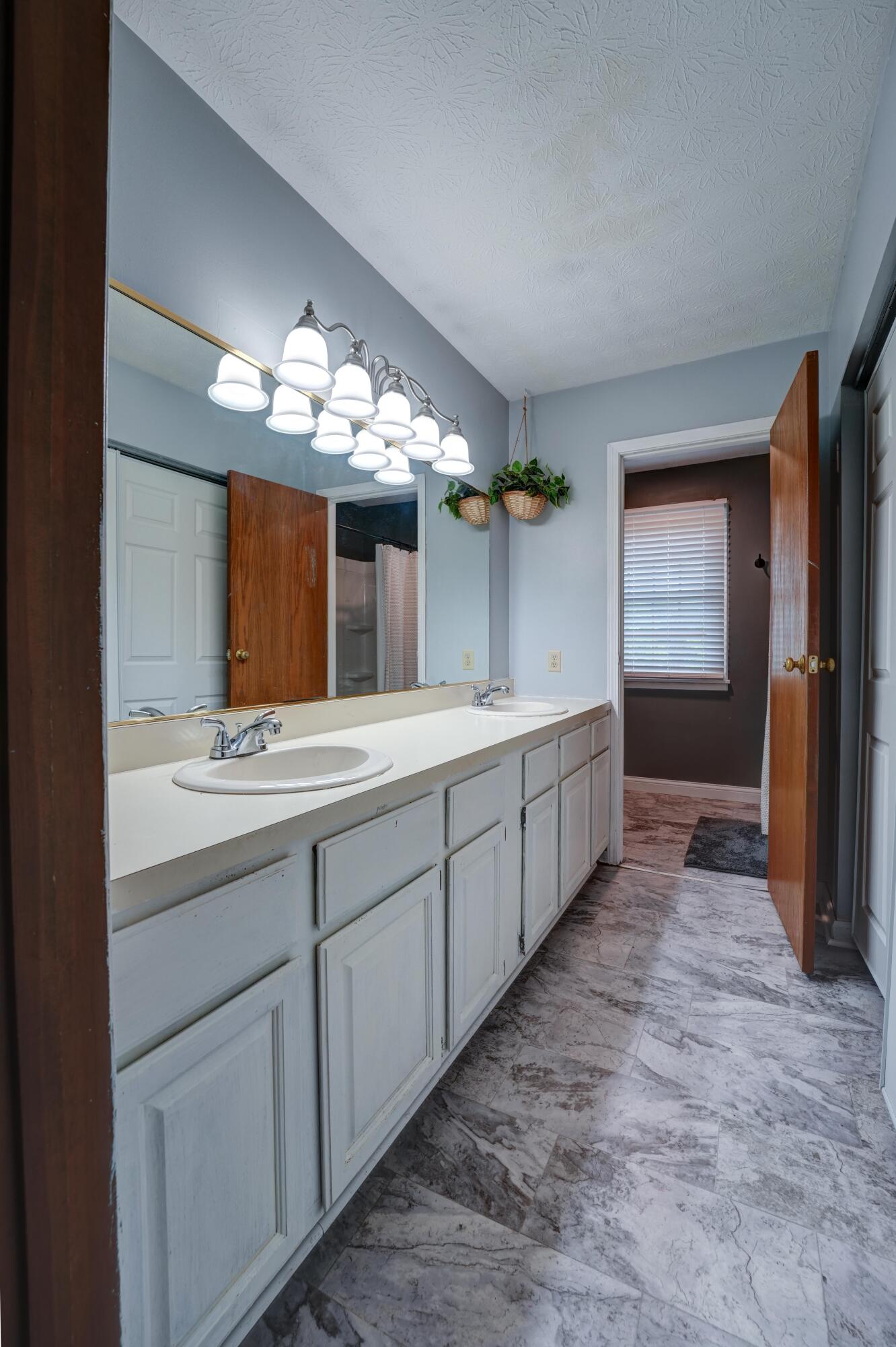 1376 Sugar Maple Drive, Greenville, Ohio 45331