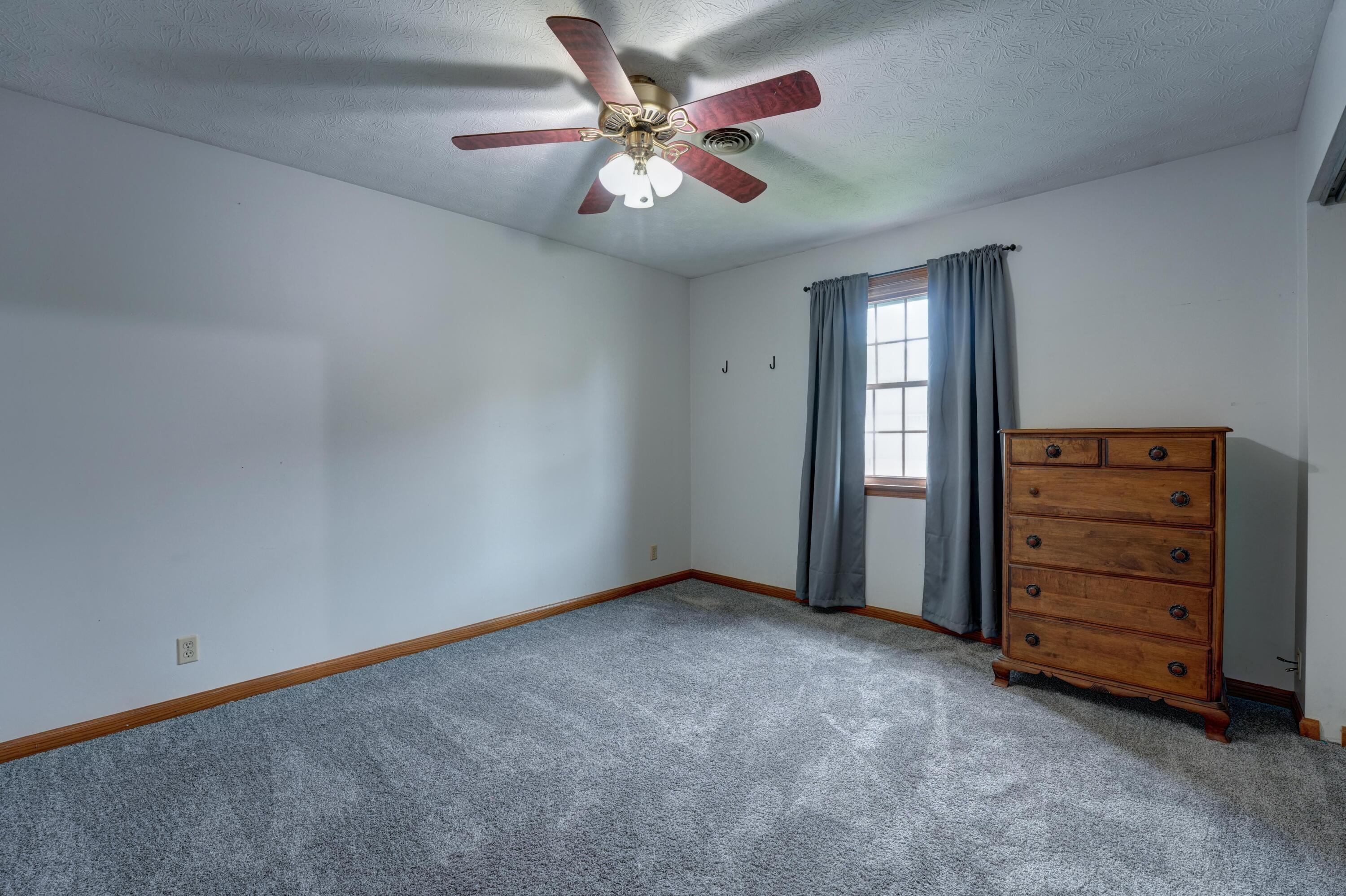 1376 Sugar Maple Drive, Greenville, Ohio 45331