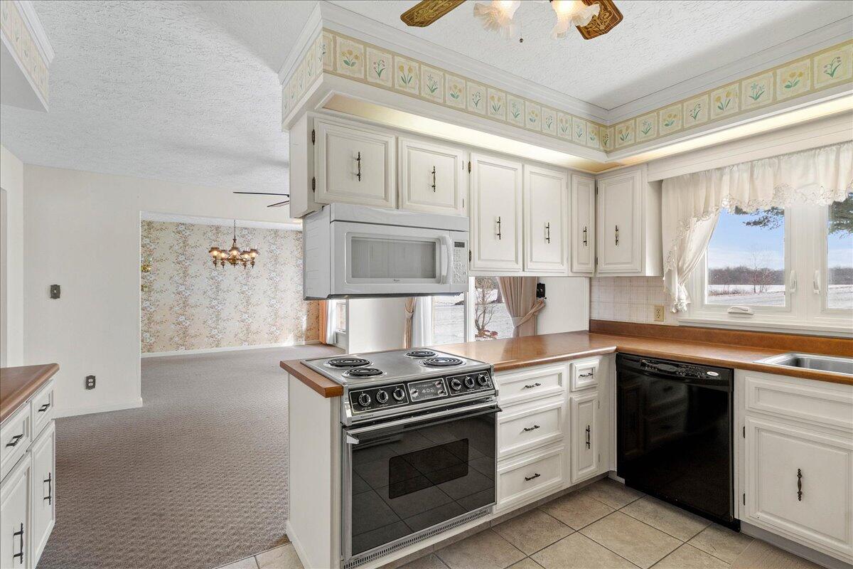 528 County Road 32, Bellefontaine, Ohio 43311