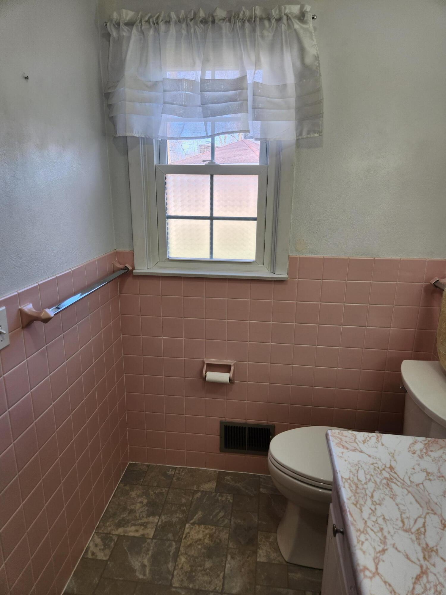 724 Eaton Richmond Pike, Eaton, Ohio 45320