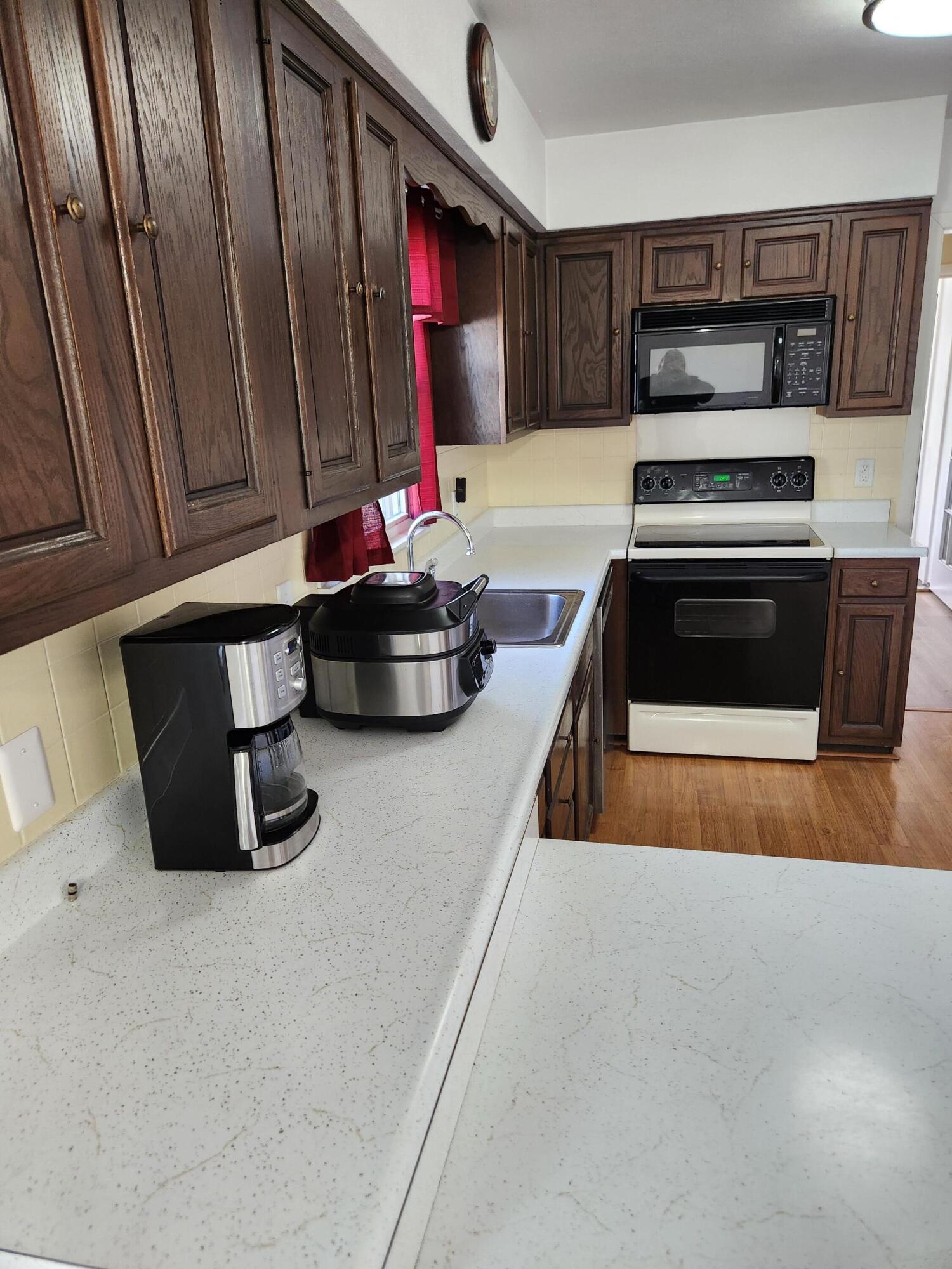 724 Eaton Richmond Pike, Eaton, Ohio 45320