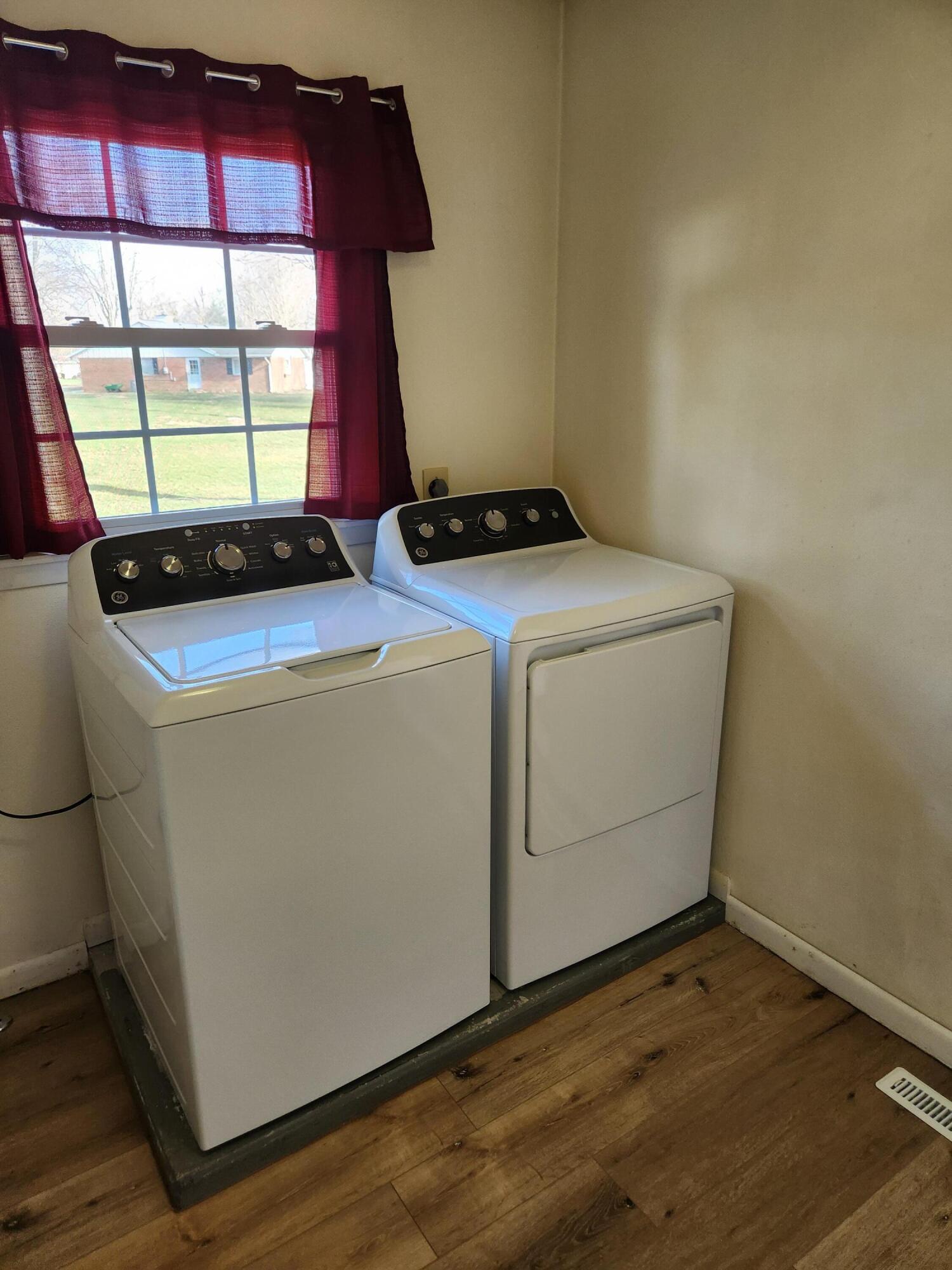 724 Eaton Richmond Pike, Eaton, Ohio 45320