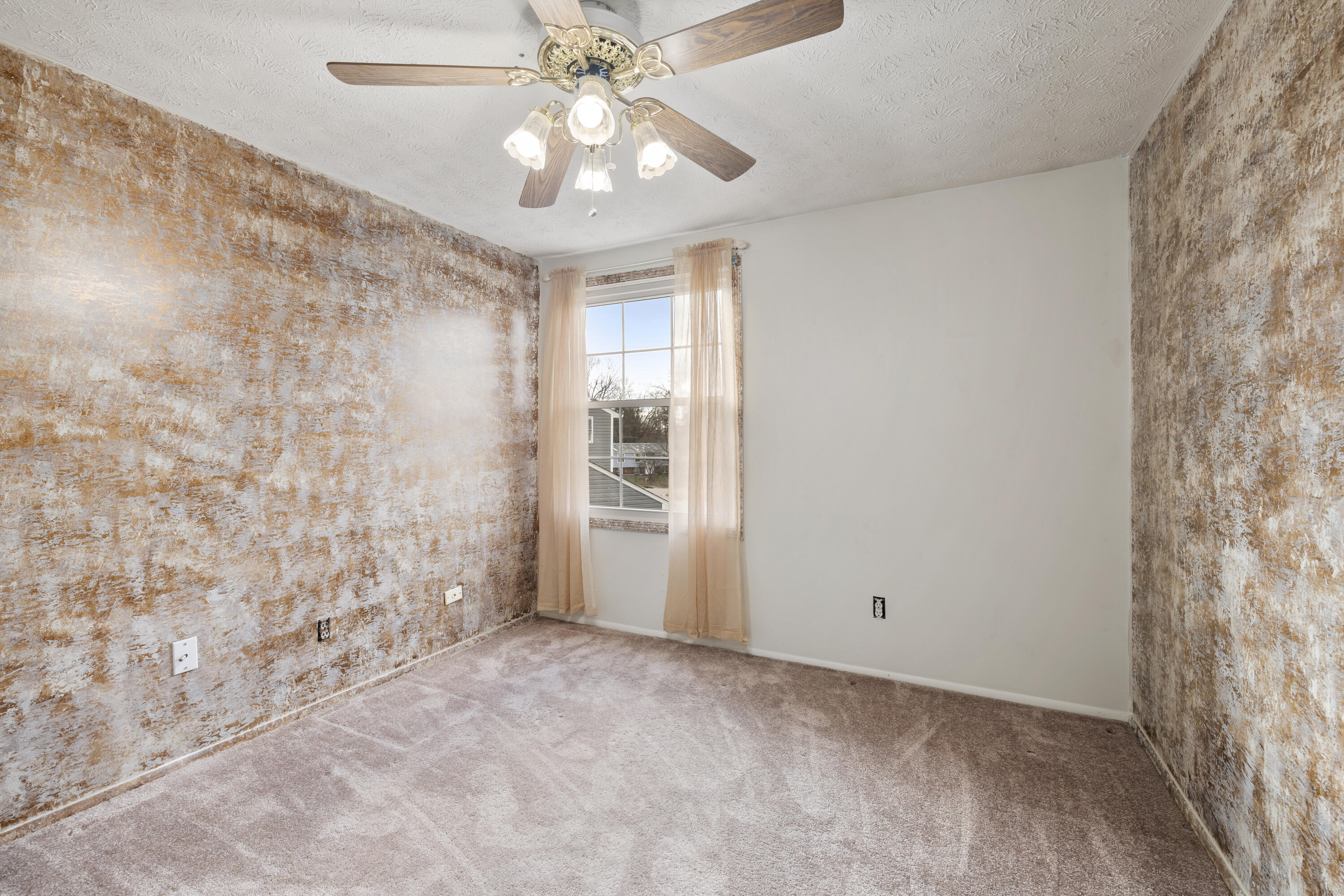 4418 Woodpoint Court, Dayton, Ohio 45424