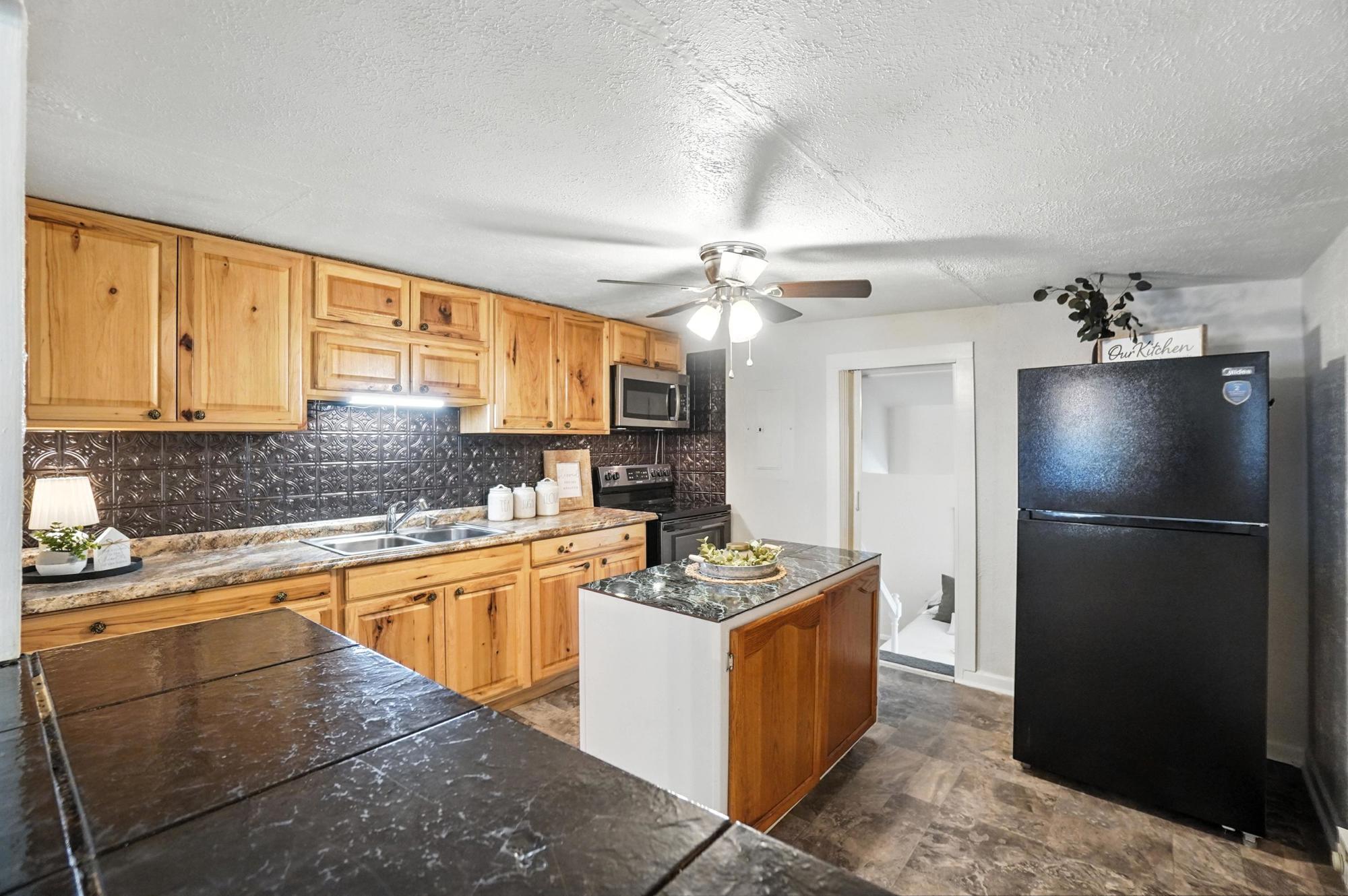 1293 Main Street, Xenia, Ohio 45385