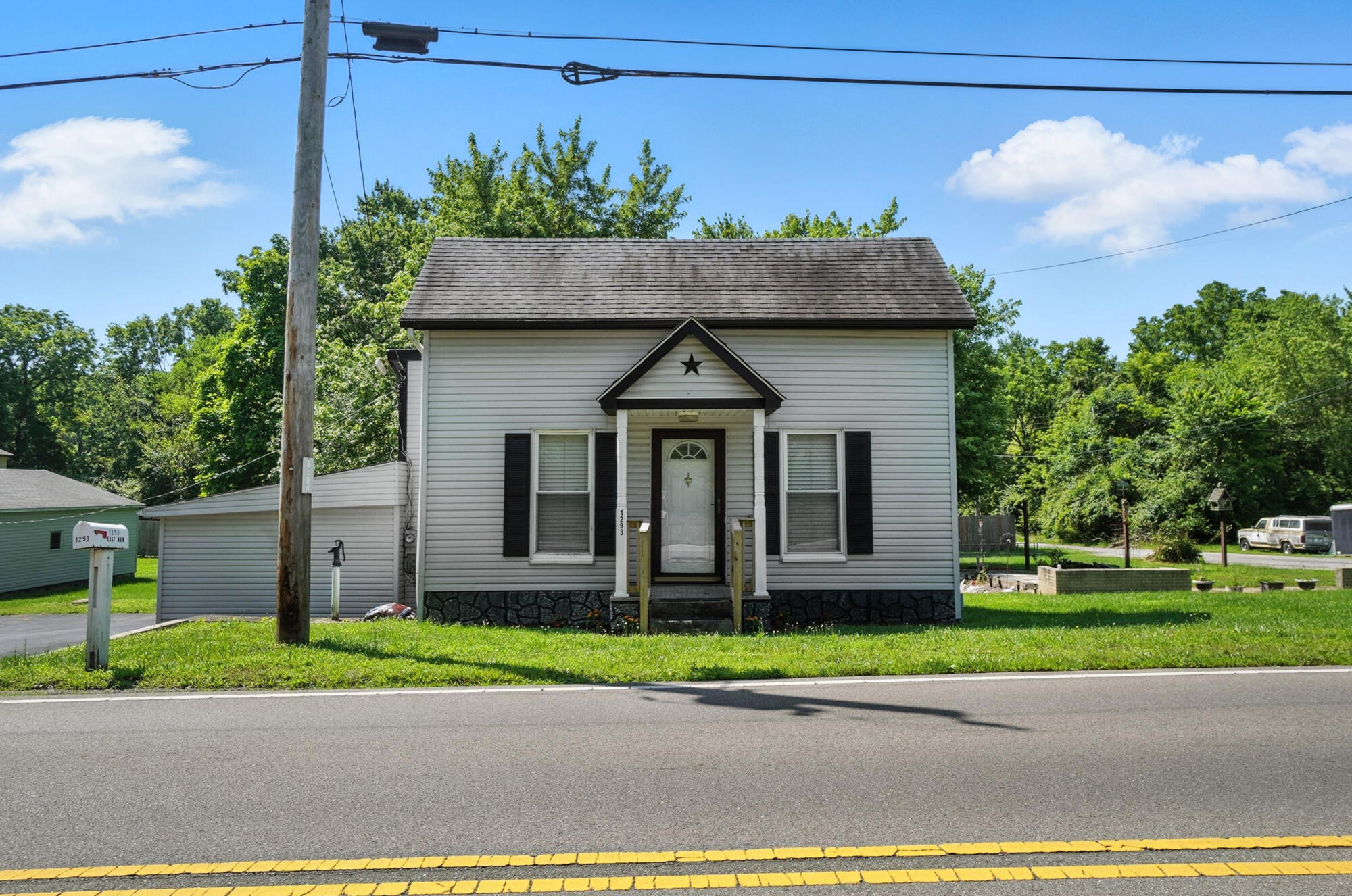 1293 Main Street, Xenia, Ohio 45385