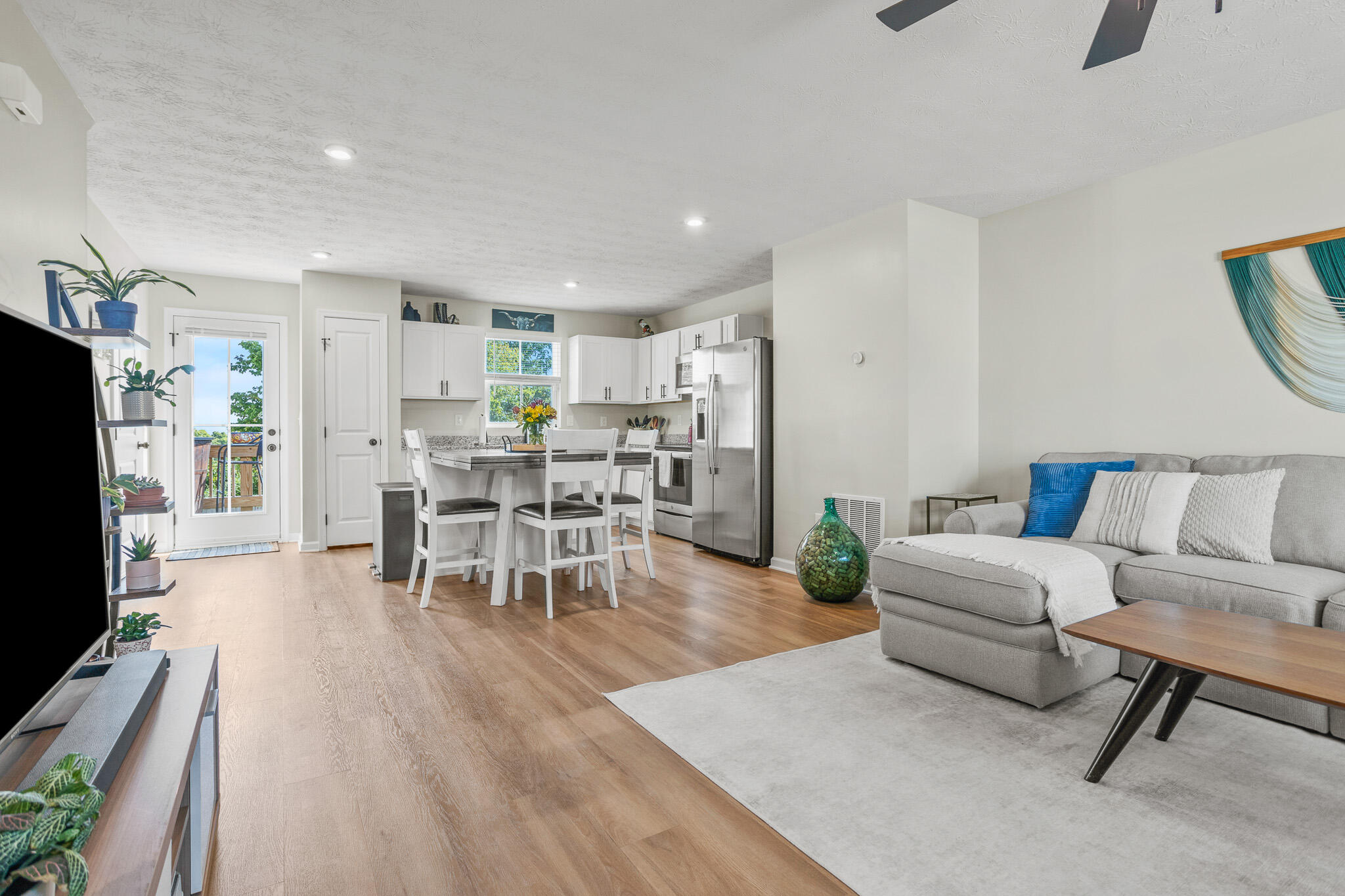 1898 Charles Court, Dayton, Ohio 45439