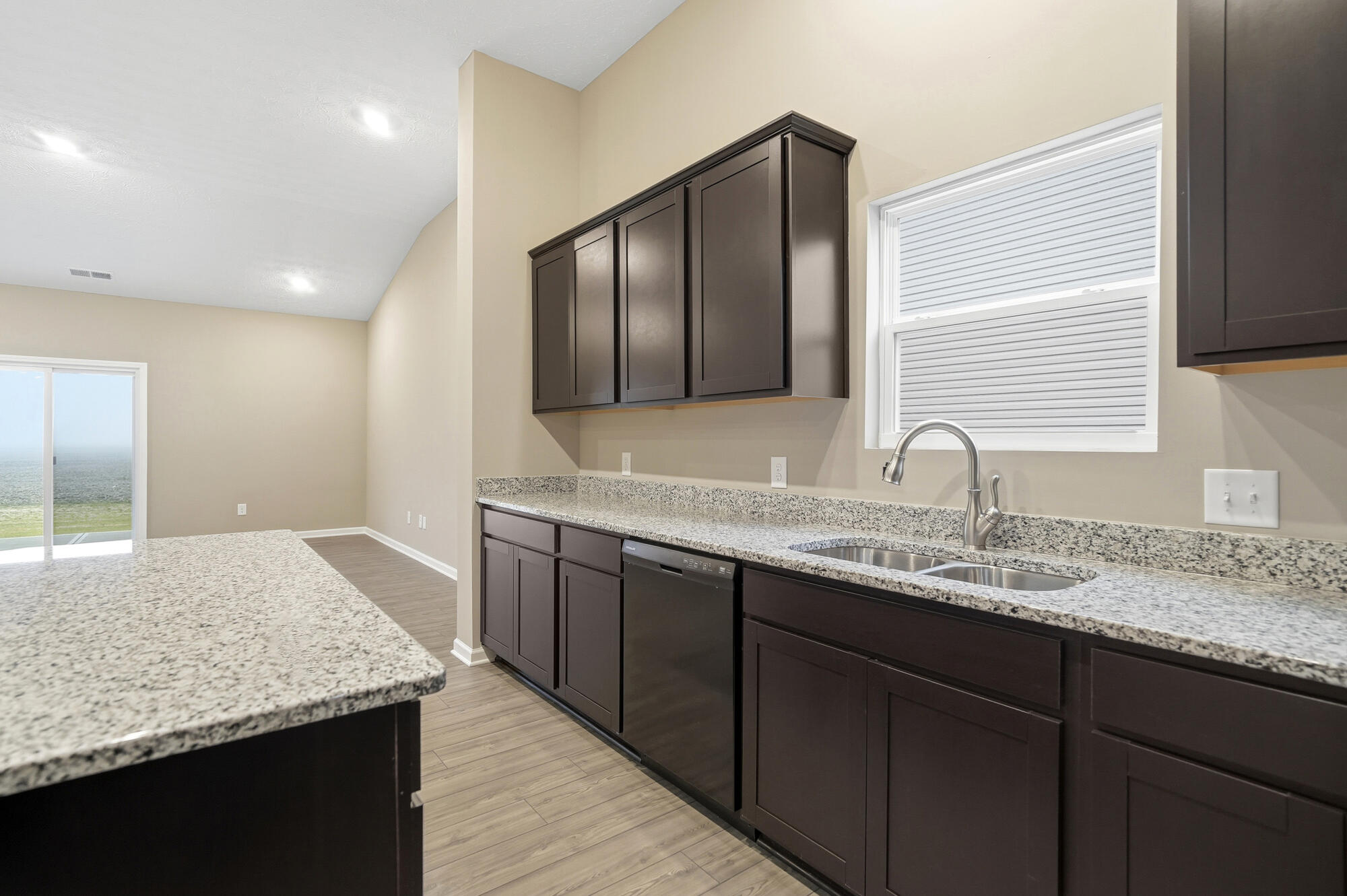 4016 Chakeres Avenue, Springfield, Ohio 45505