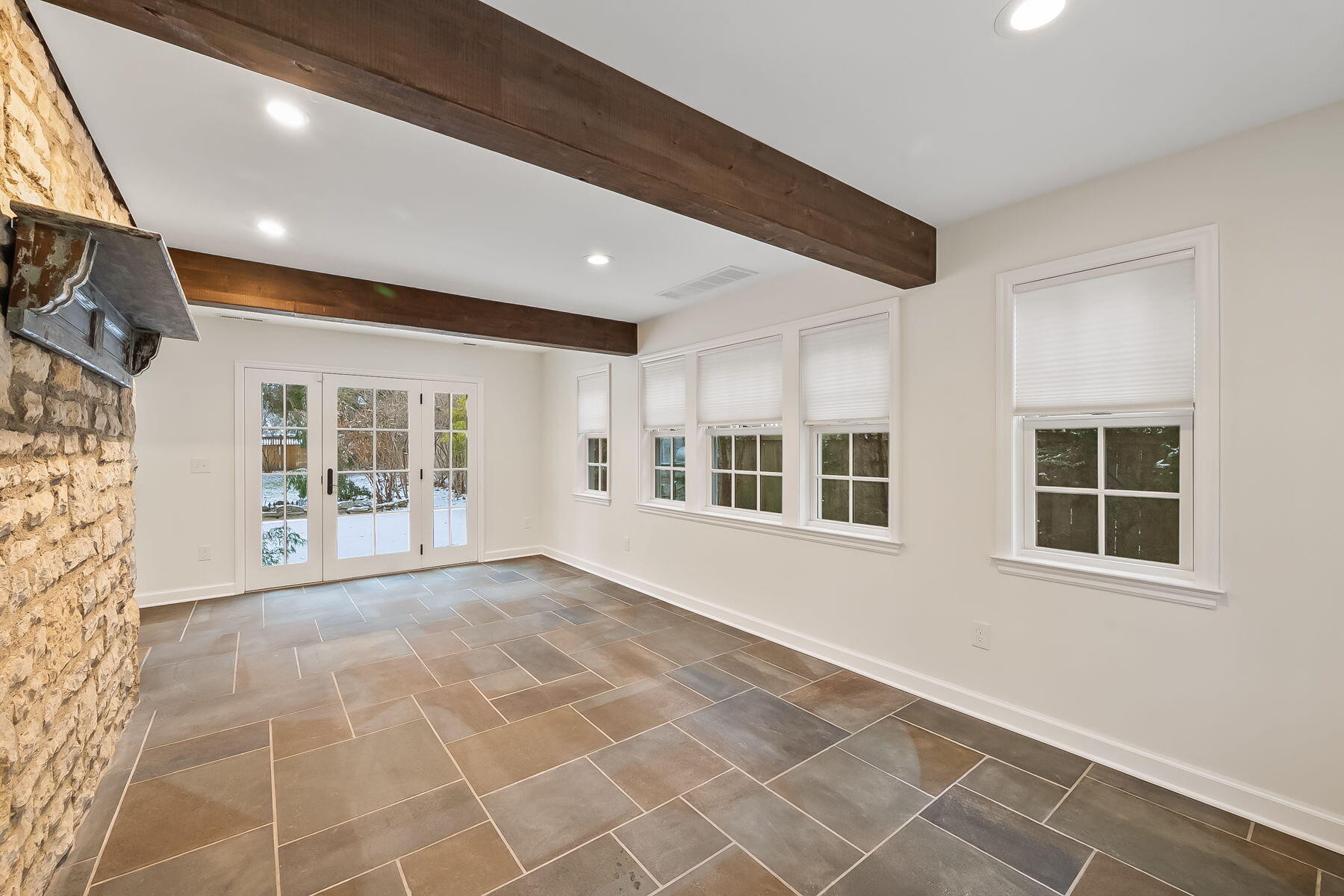 2295 Oxford Road, Upper Arlington, Ohio 43221