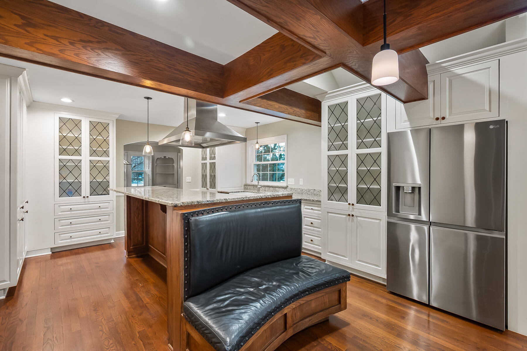 2295 Oxford Road, Upper Arlington, Ohio 43221