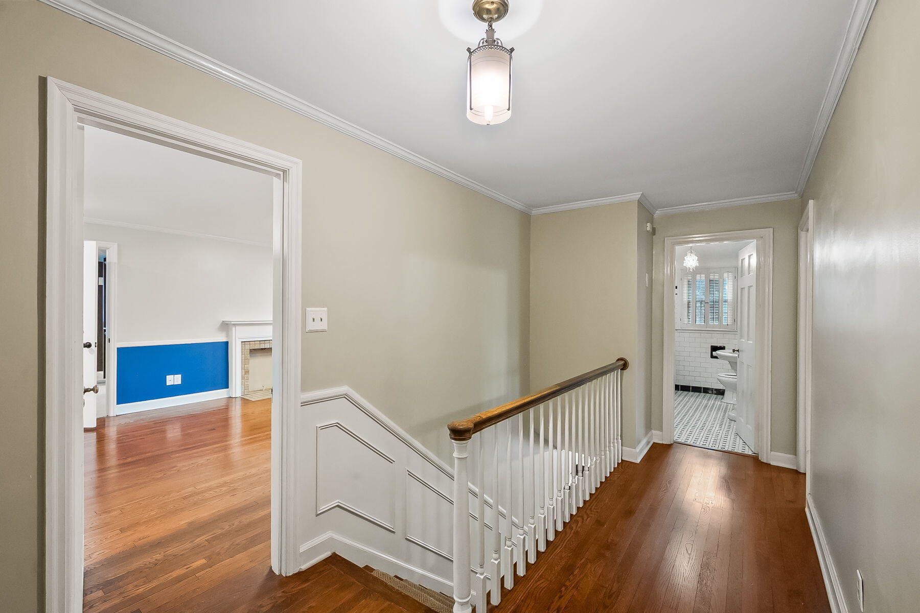 2295 Oxford Road, Upper Arlington, Ohio 43221