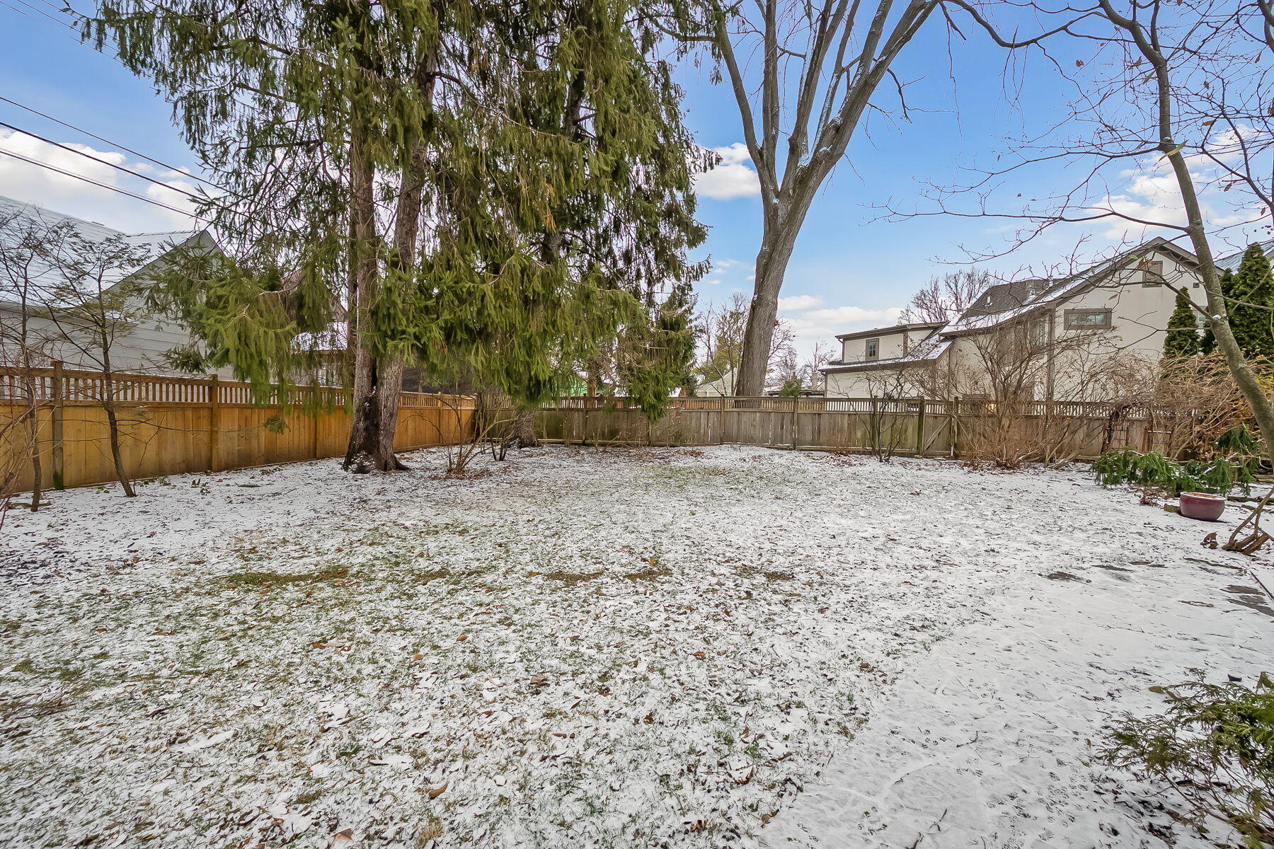 2295 Oxford Road, Upper Arlington, Ohio 43221