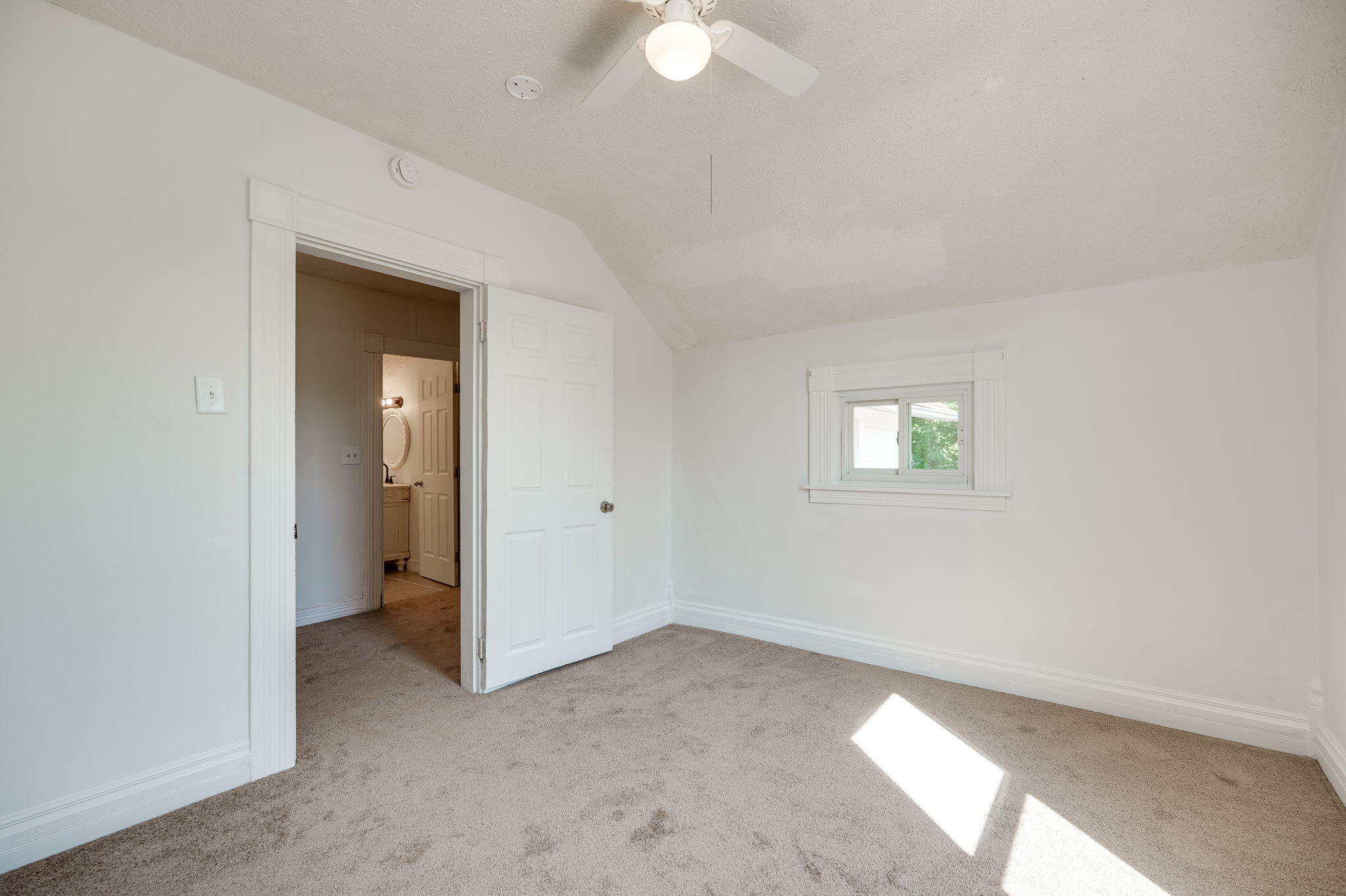 39 Bird Road, Springfield, Ohio 45505