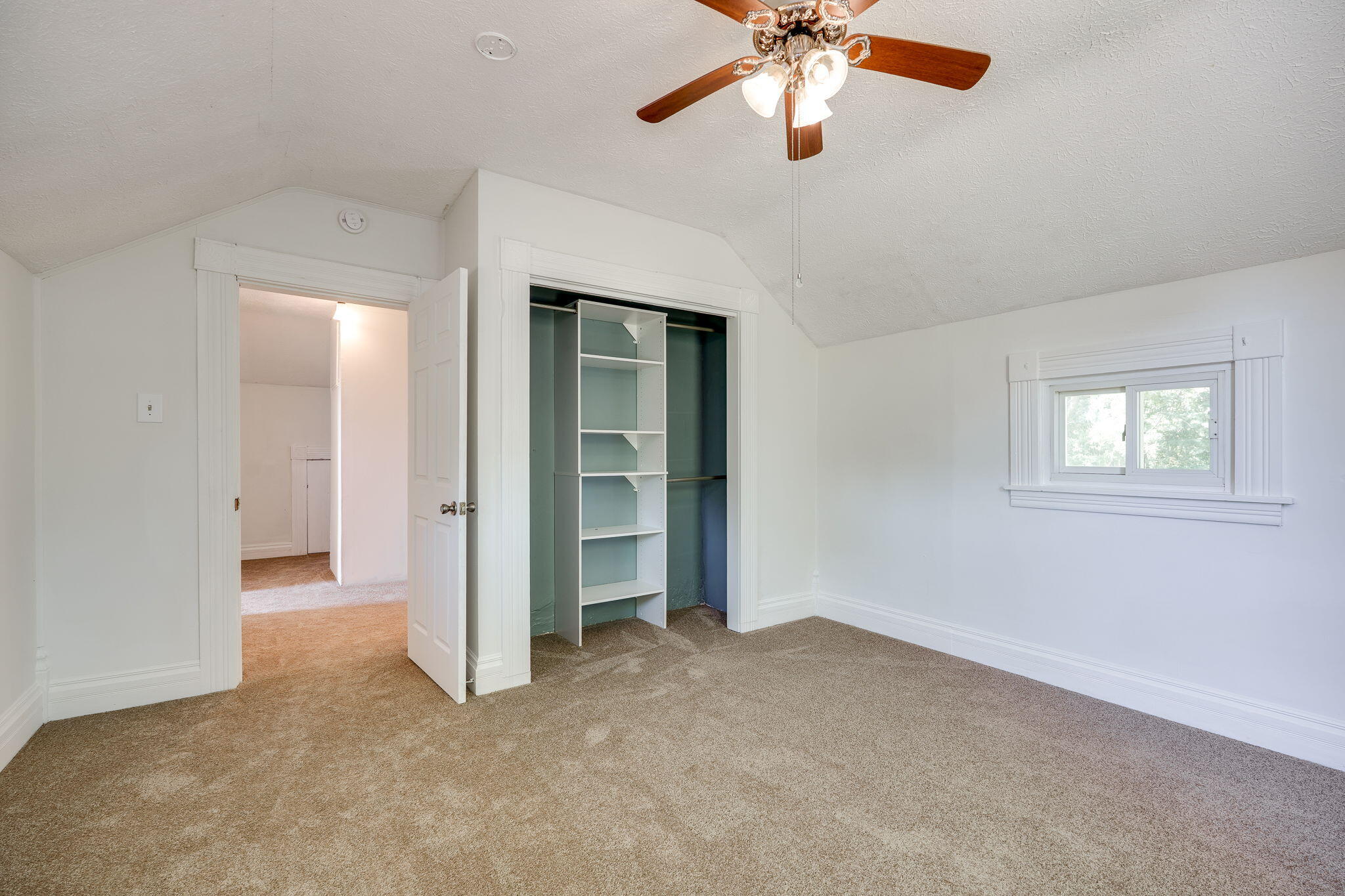 39 Bird Road, Springfield, Ohio 45505