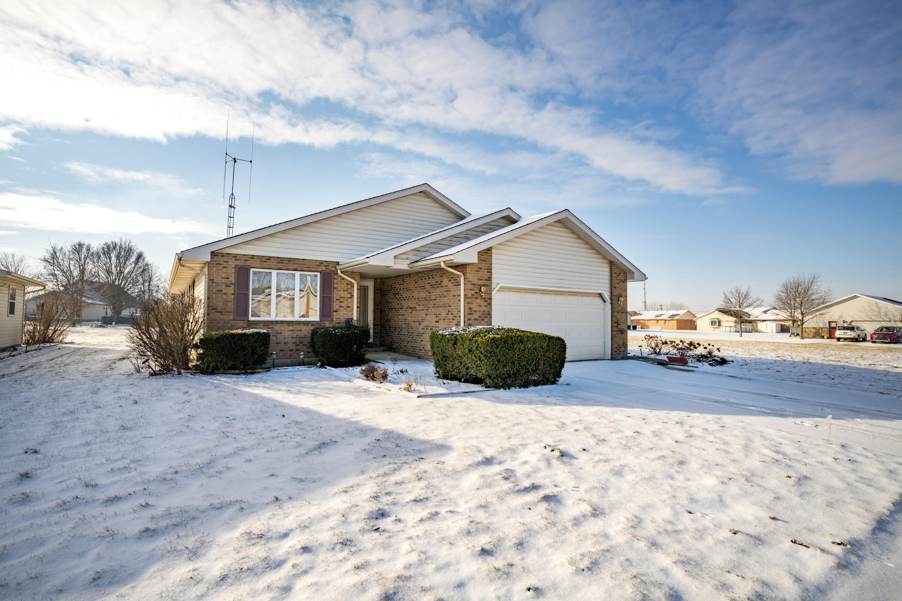 1883 Shawnee Drive, Sidney, Ohio 45365