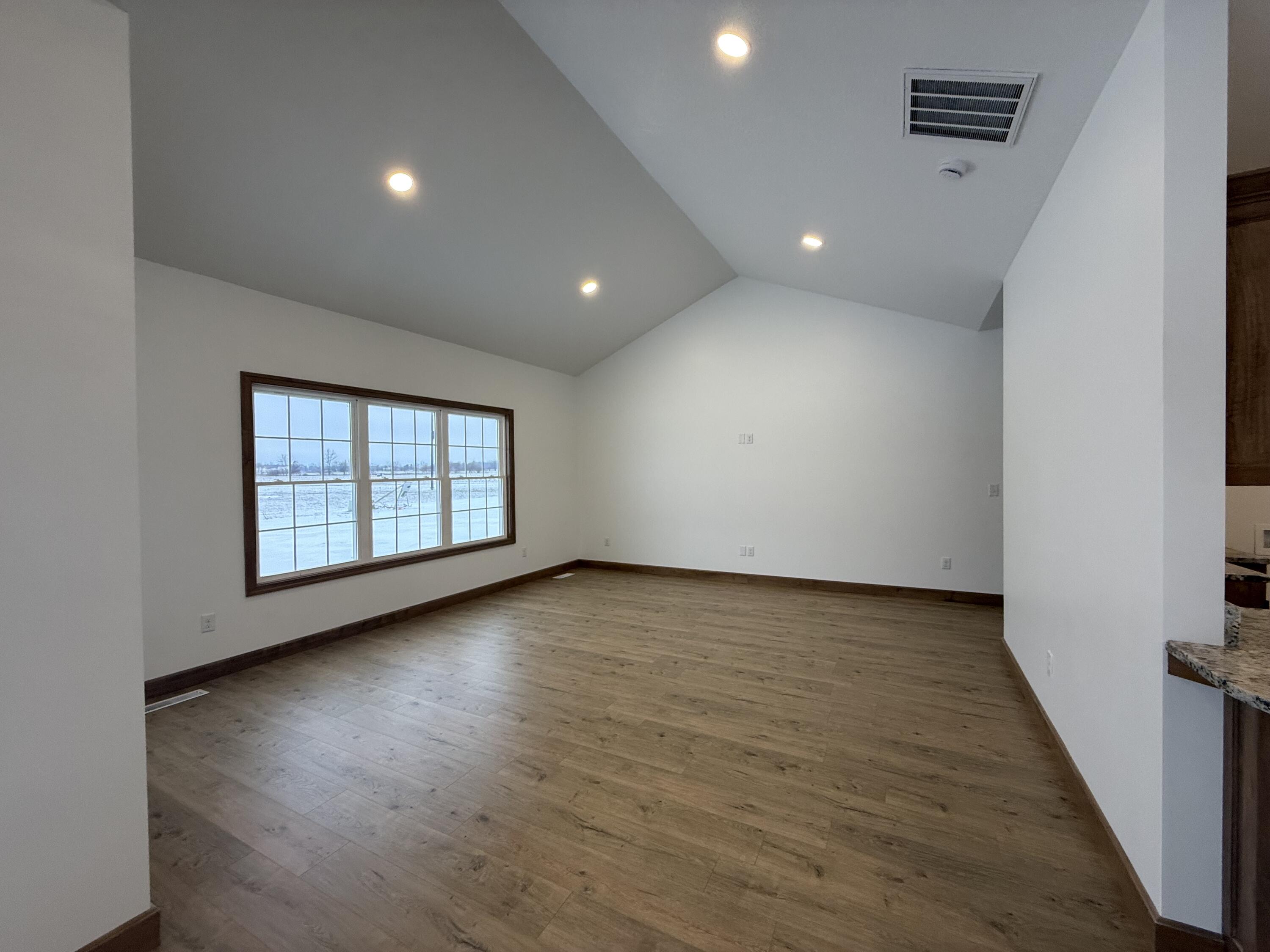 103 Saxony Drive, New Knoxville, Ohio 45871