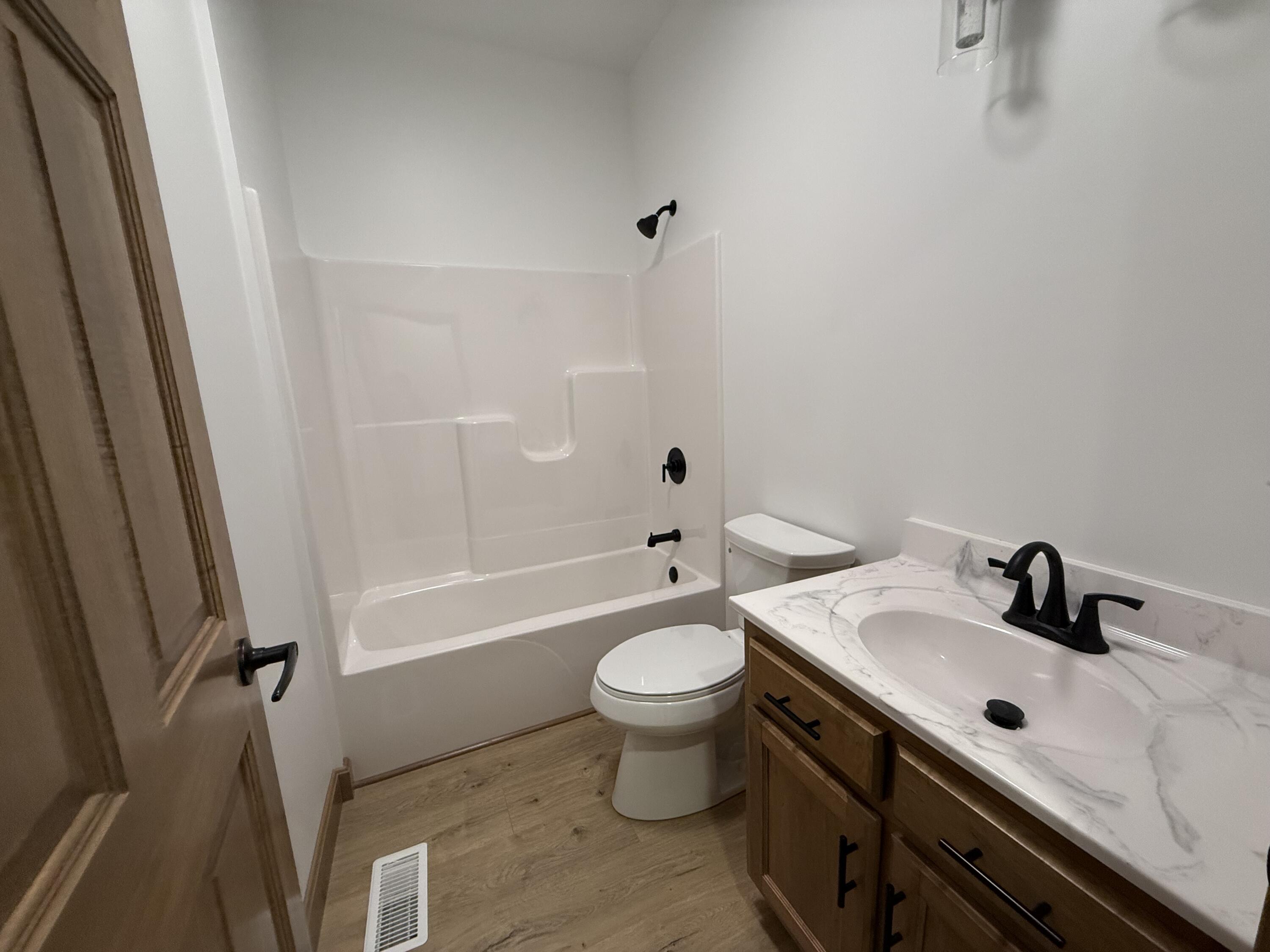 103 Saxony Drive, New Knoxville, Ohio 45871