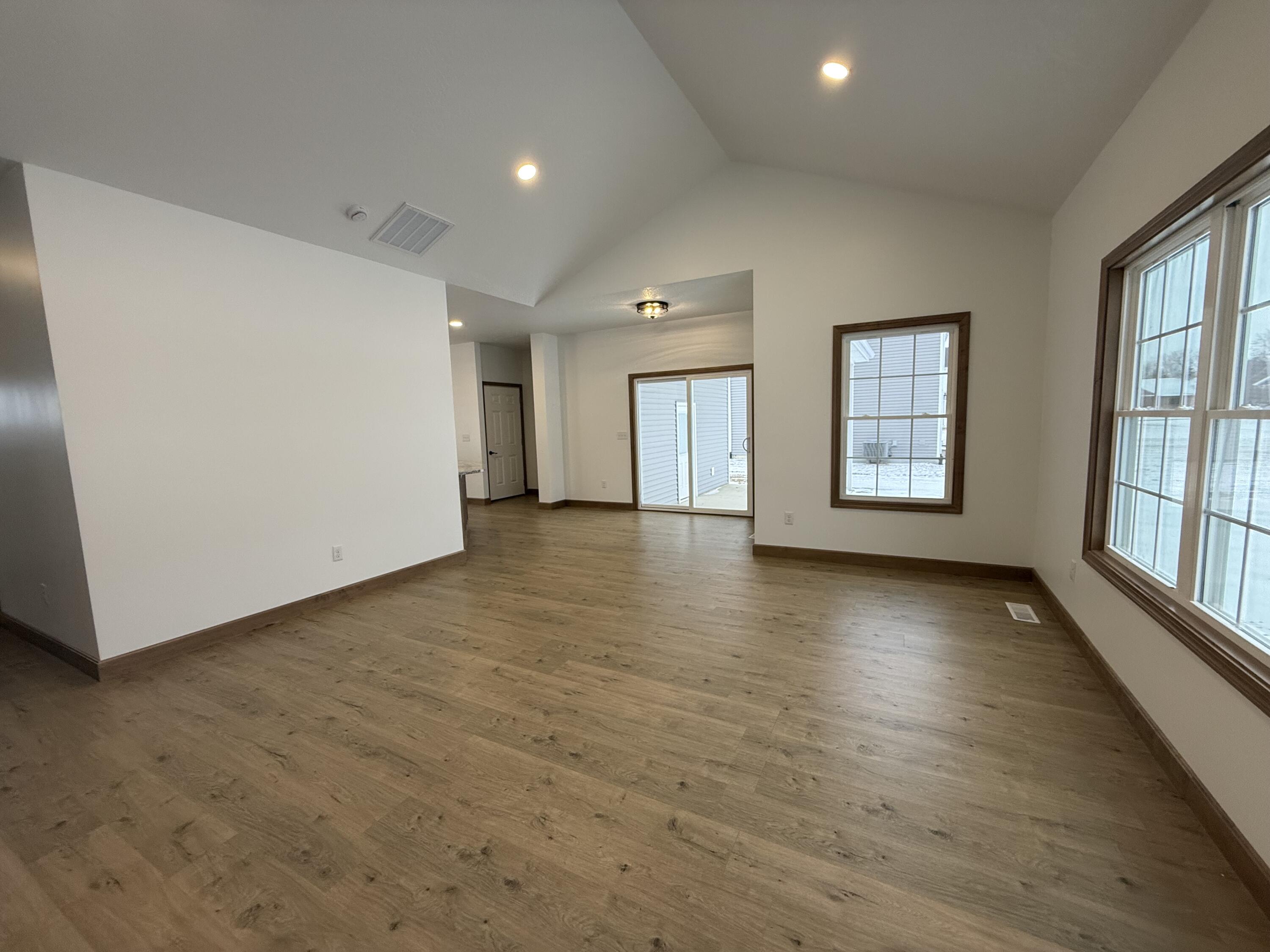 103 Saxony Drive, New Knoxville, Ohio 45871