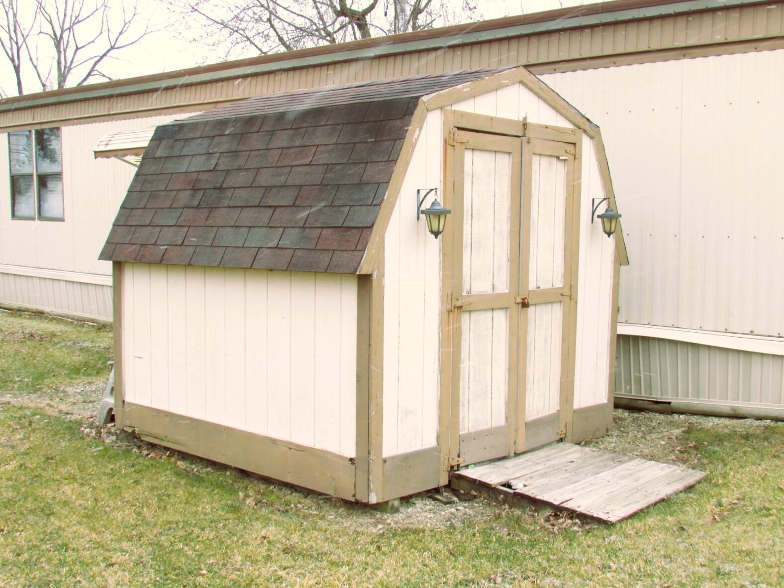 2805 Wapakoneta Avenue, Sidney, Ohio 45365