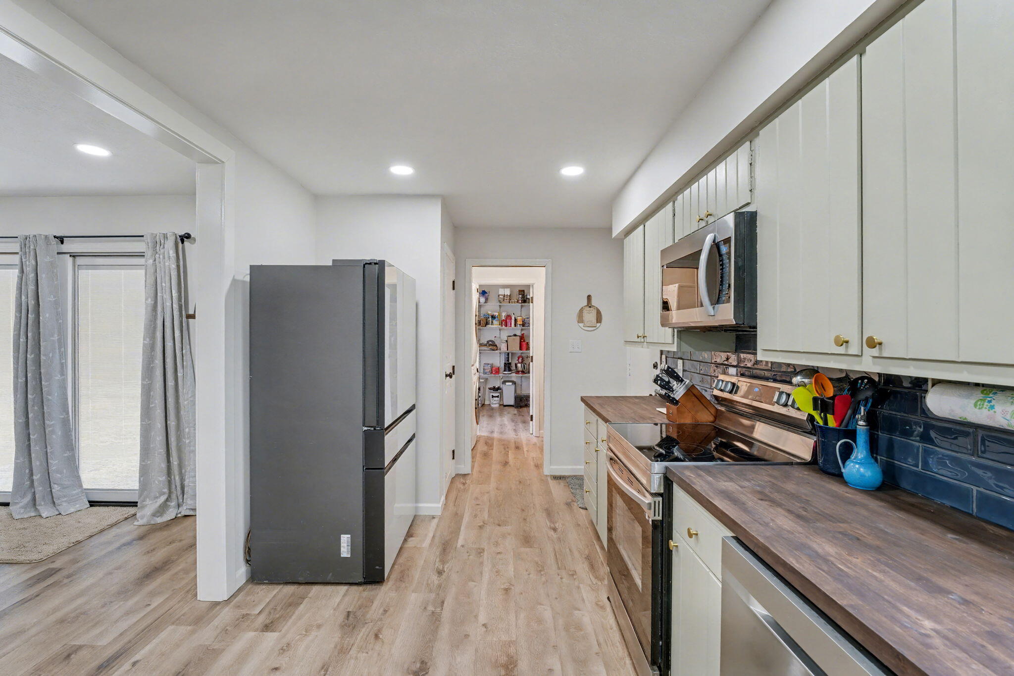 6070 Studebaker Road, Tipp City, Ohio 45371