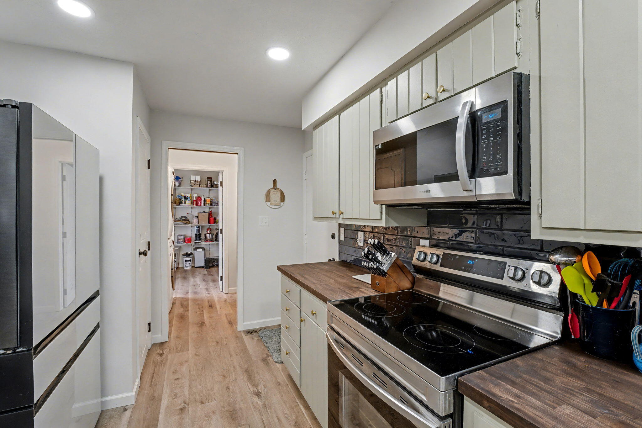 6070 Studebaker Road, Tipp City, Ohio 45371