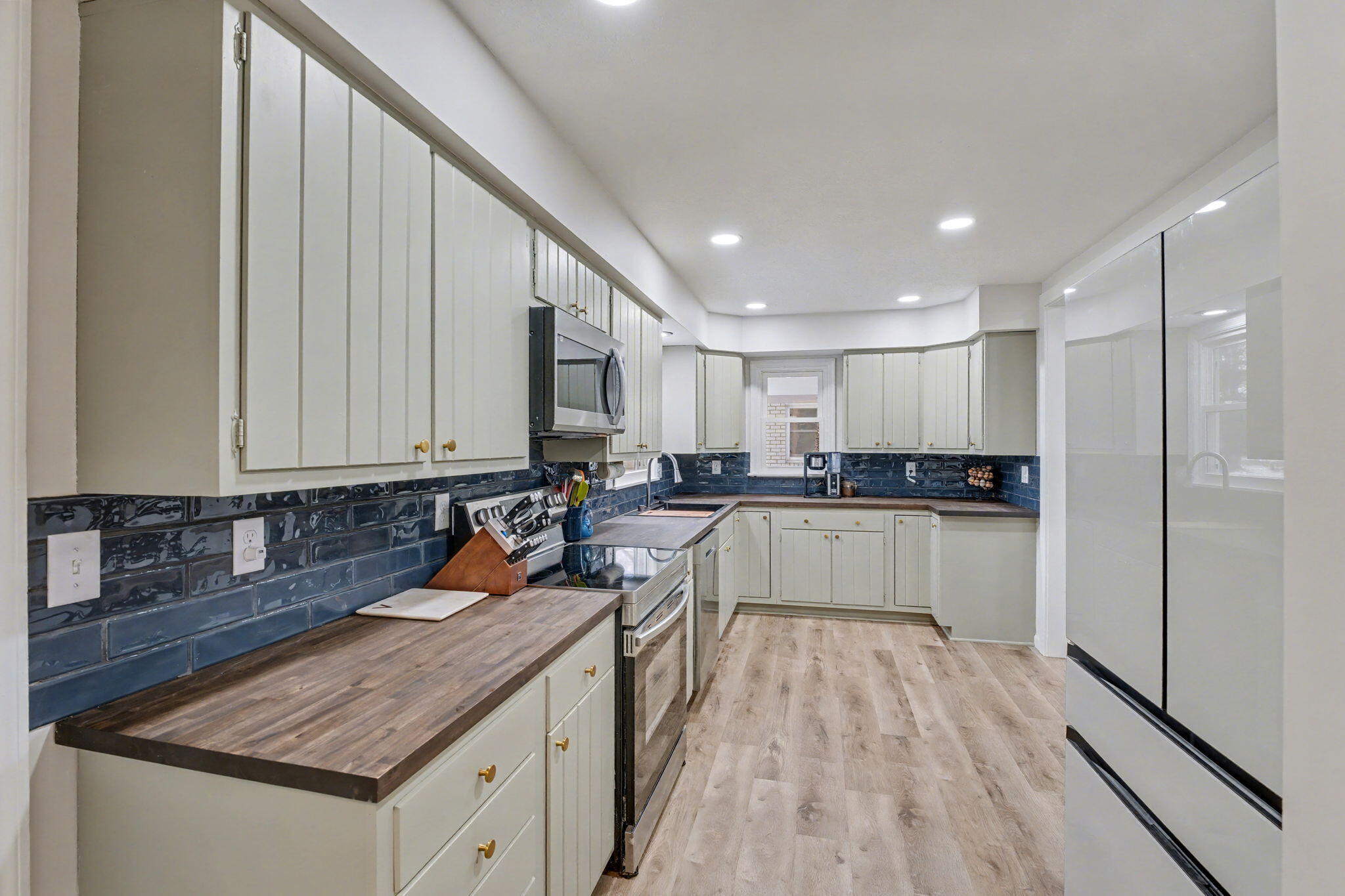 6070 Studebaker Road, Tipp City, Ohio 45371