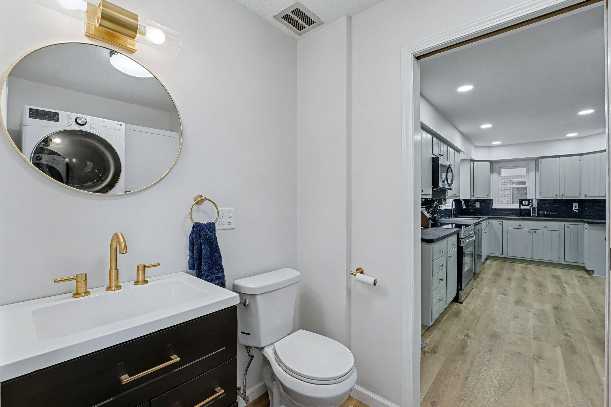 6070 Studebaker Road, Tipp City, Ohio 45371