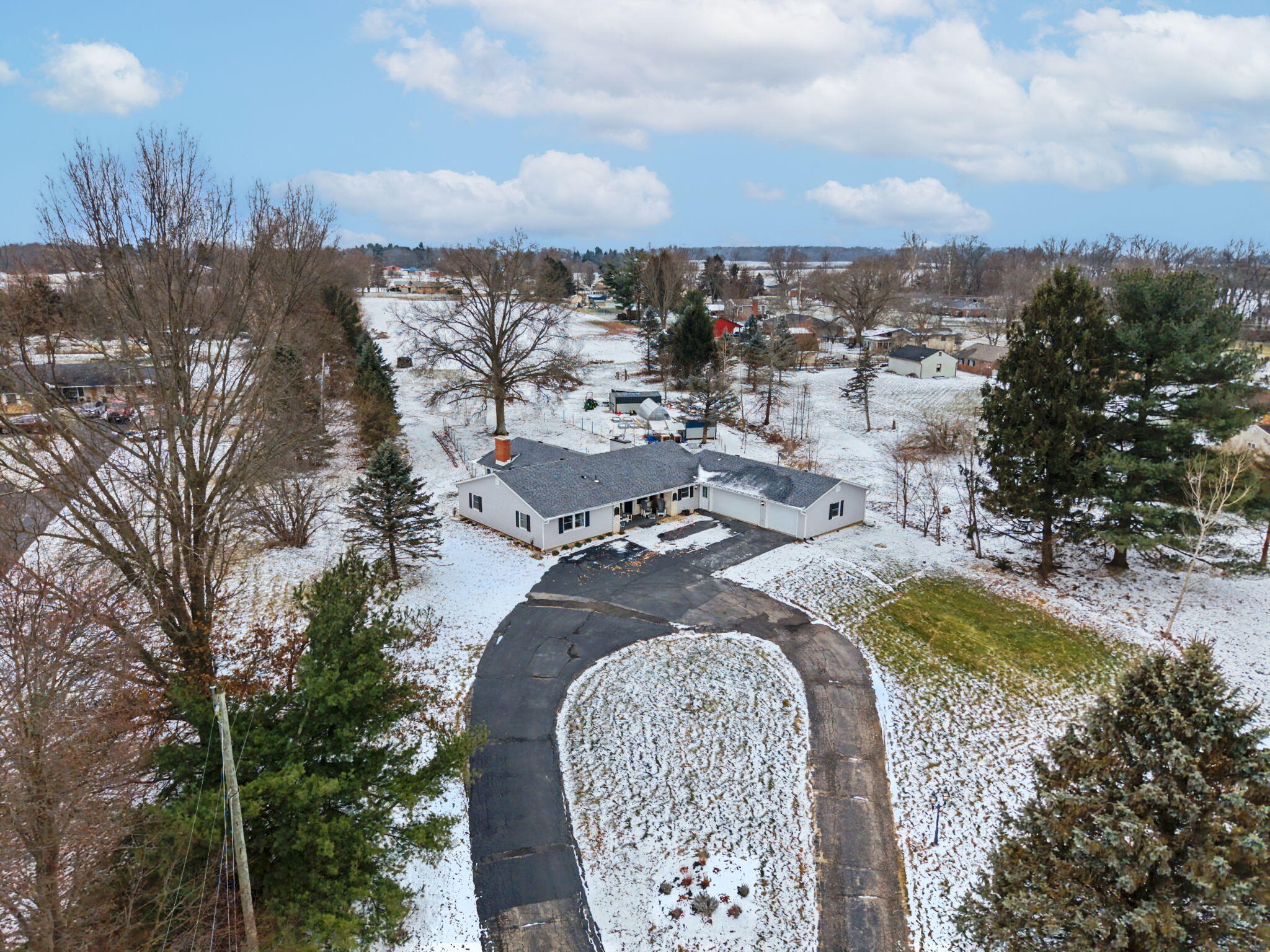 6070 Studebaker Road, Tipp City, Ohio 45371