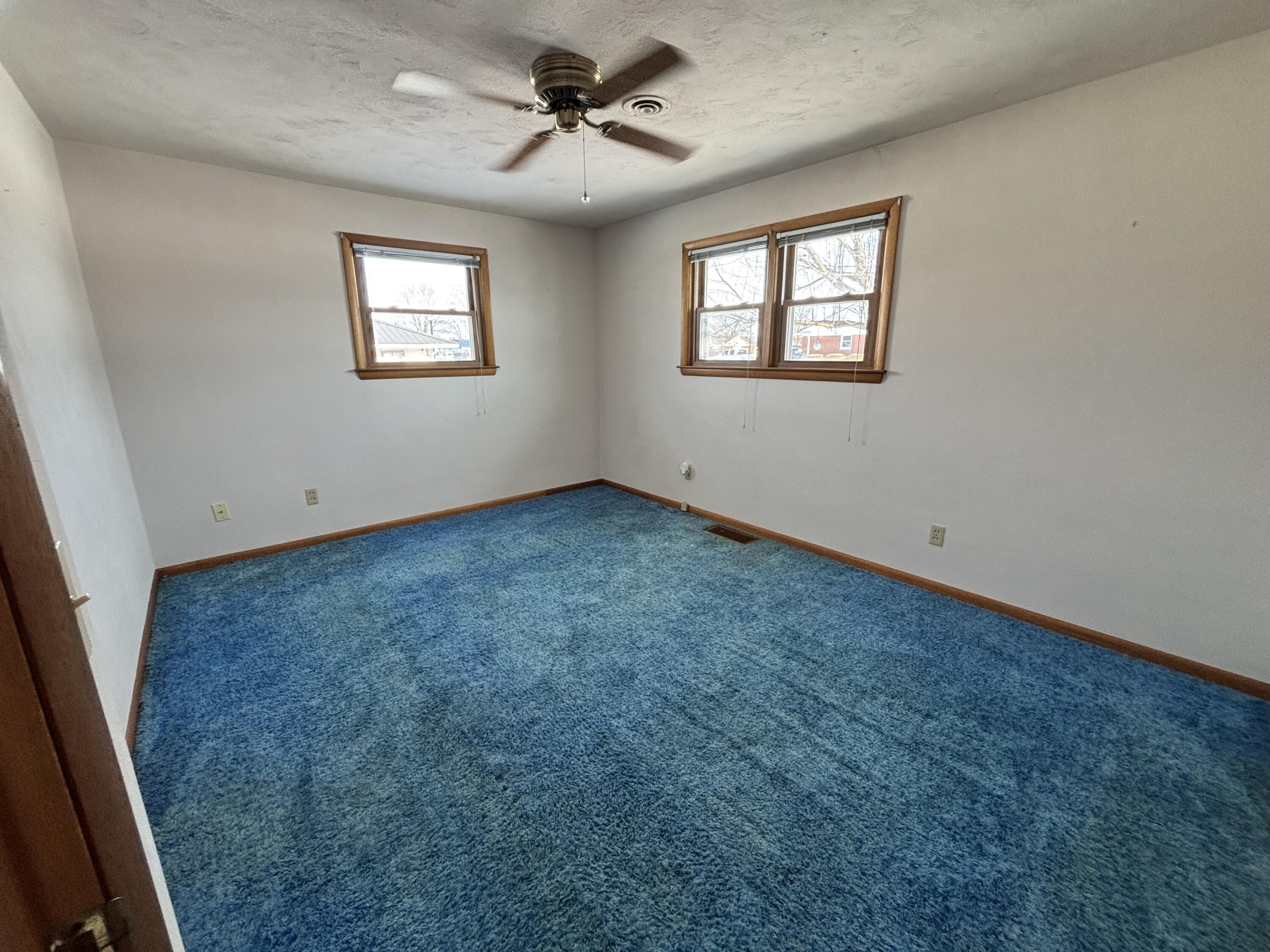 101 Island Avenue, Jackson Center, Ohio 45334