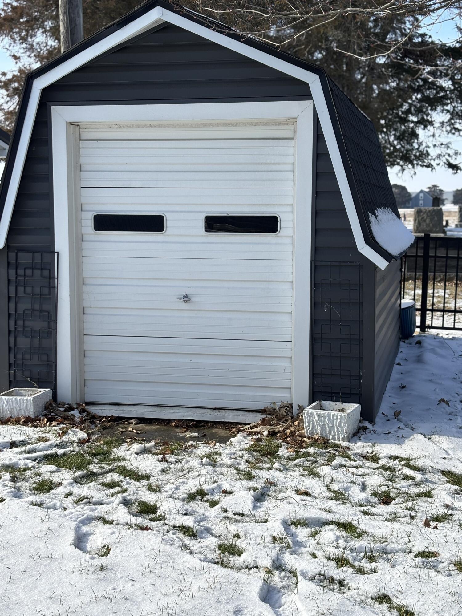 101 Island Avenue, Jackson Center, Ohio 45334