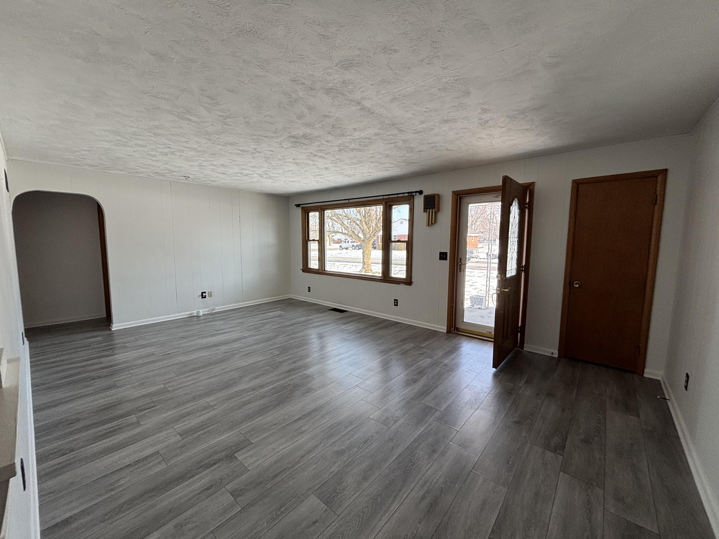 101 Island Avenue, Jackson Center, Ohio 45334