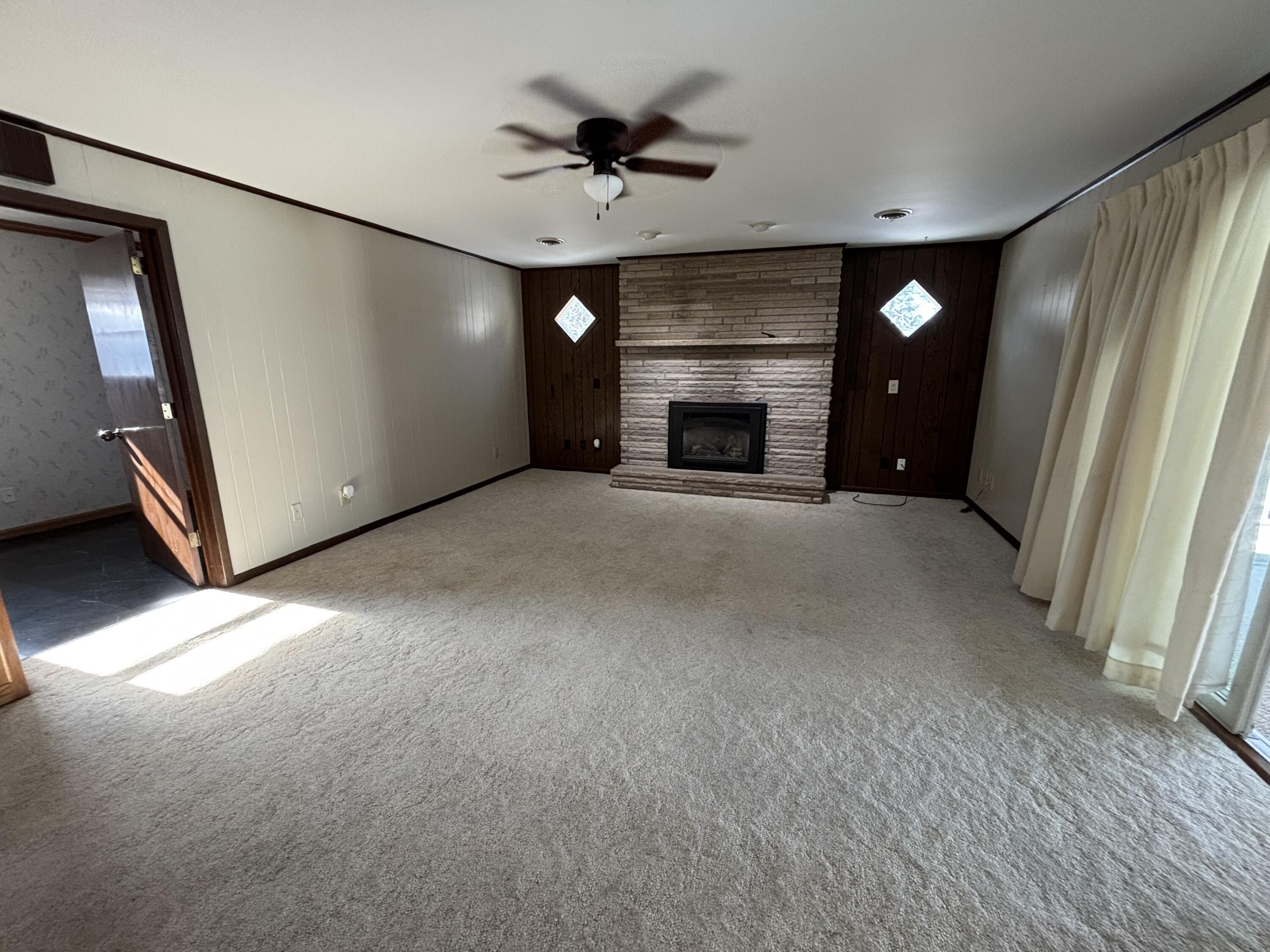 101 Island Avenue, Jackson Center, Ohio 45334