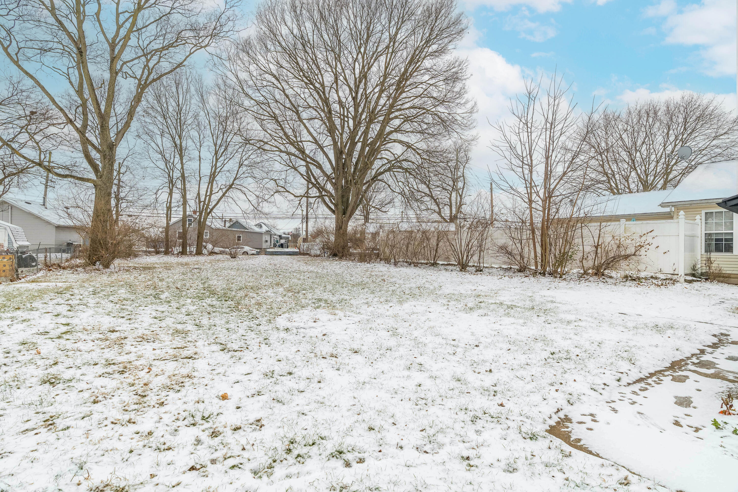 830 Washington Street, Troy, Ohio 45373