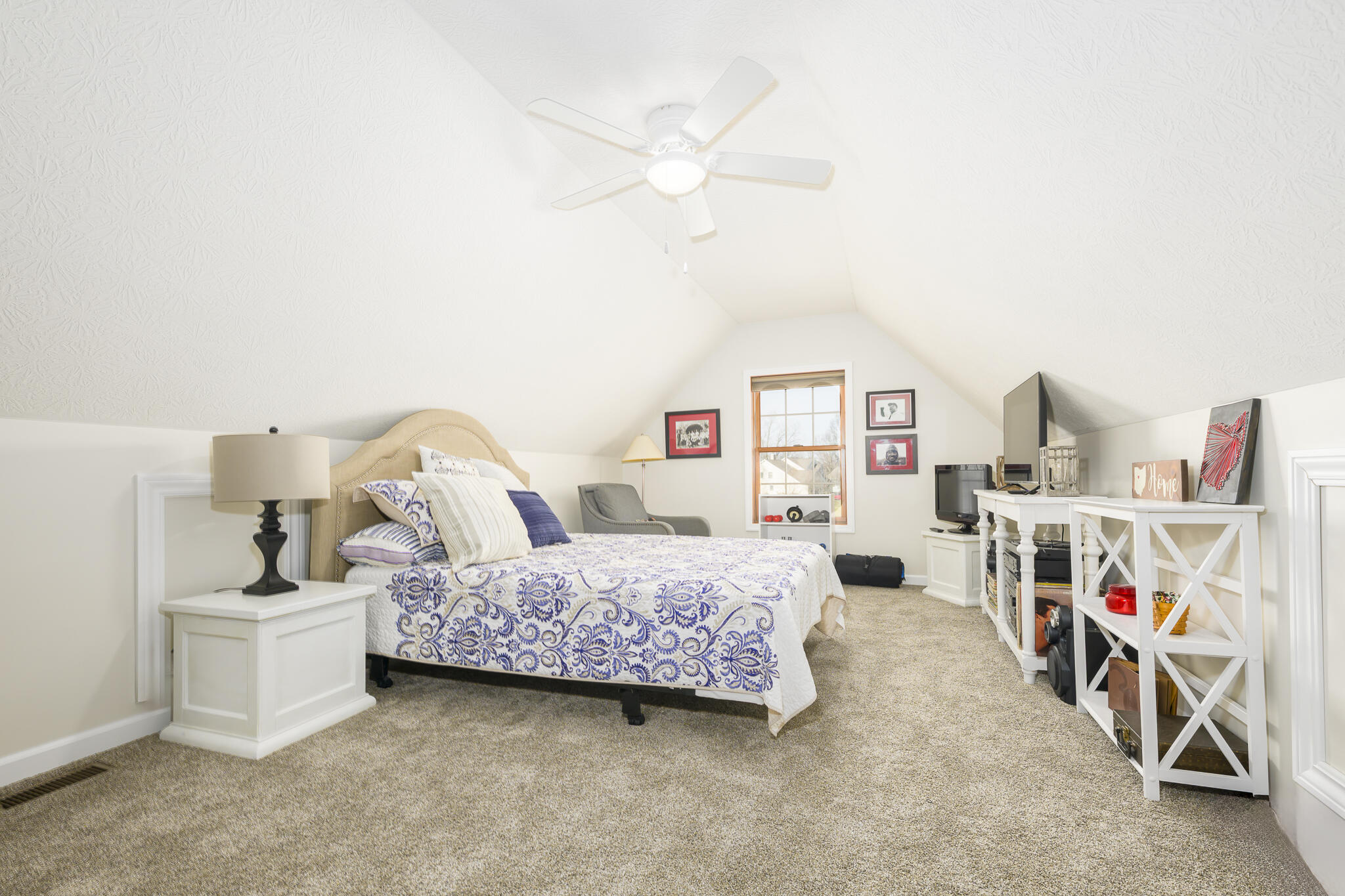 1447 Hickory Gate Drive, Marysville, Ohio 43040