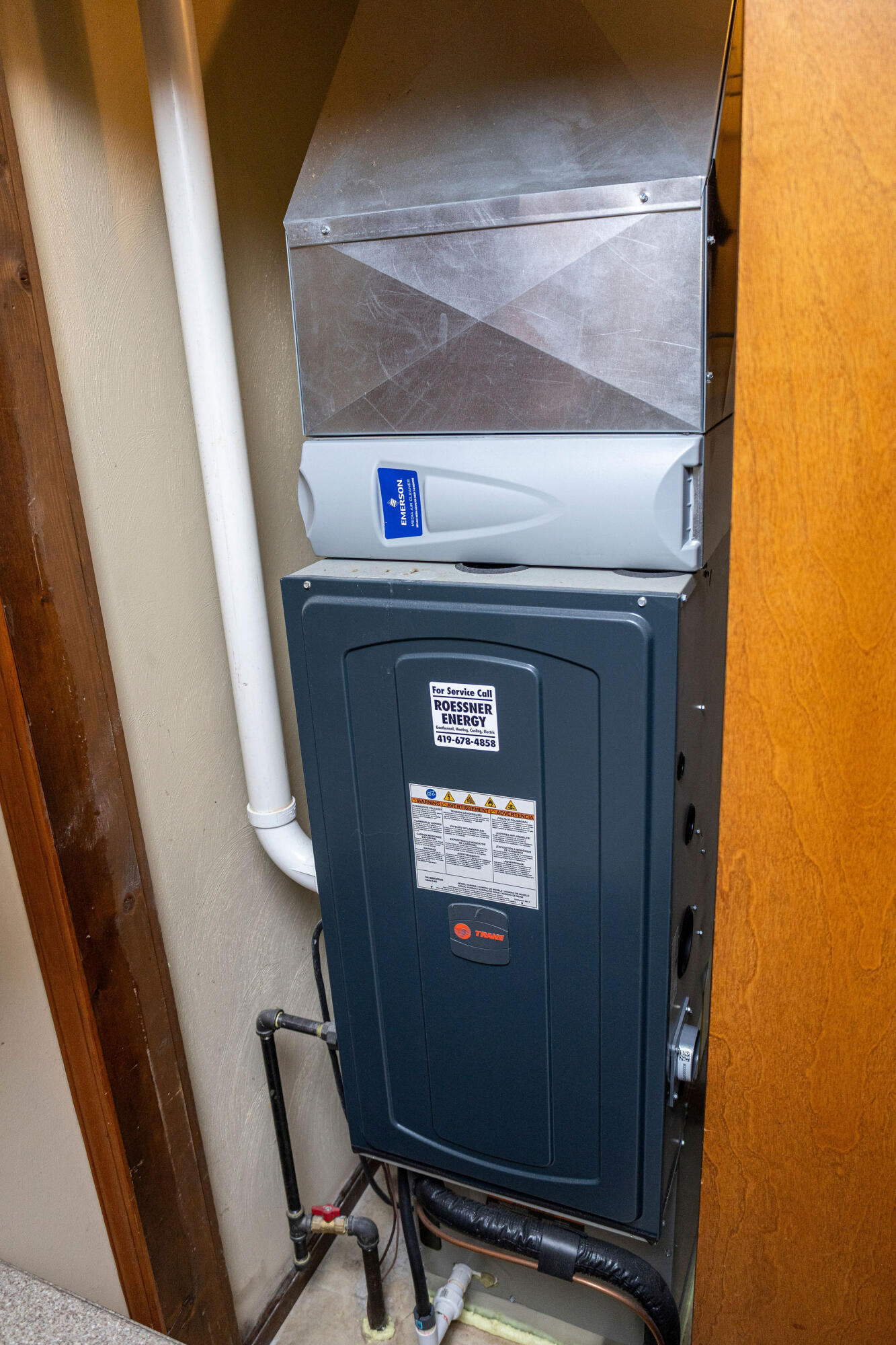 1409 JAMES Drive, Celina, Ohio 45822