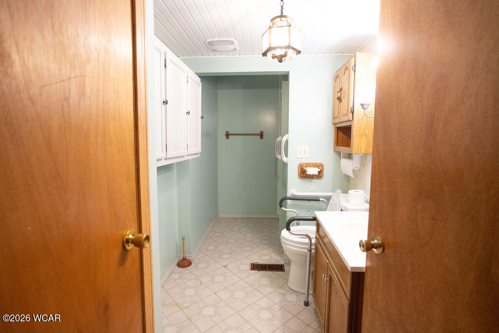 200 Edgar Avenue, Findlay, Ohio