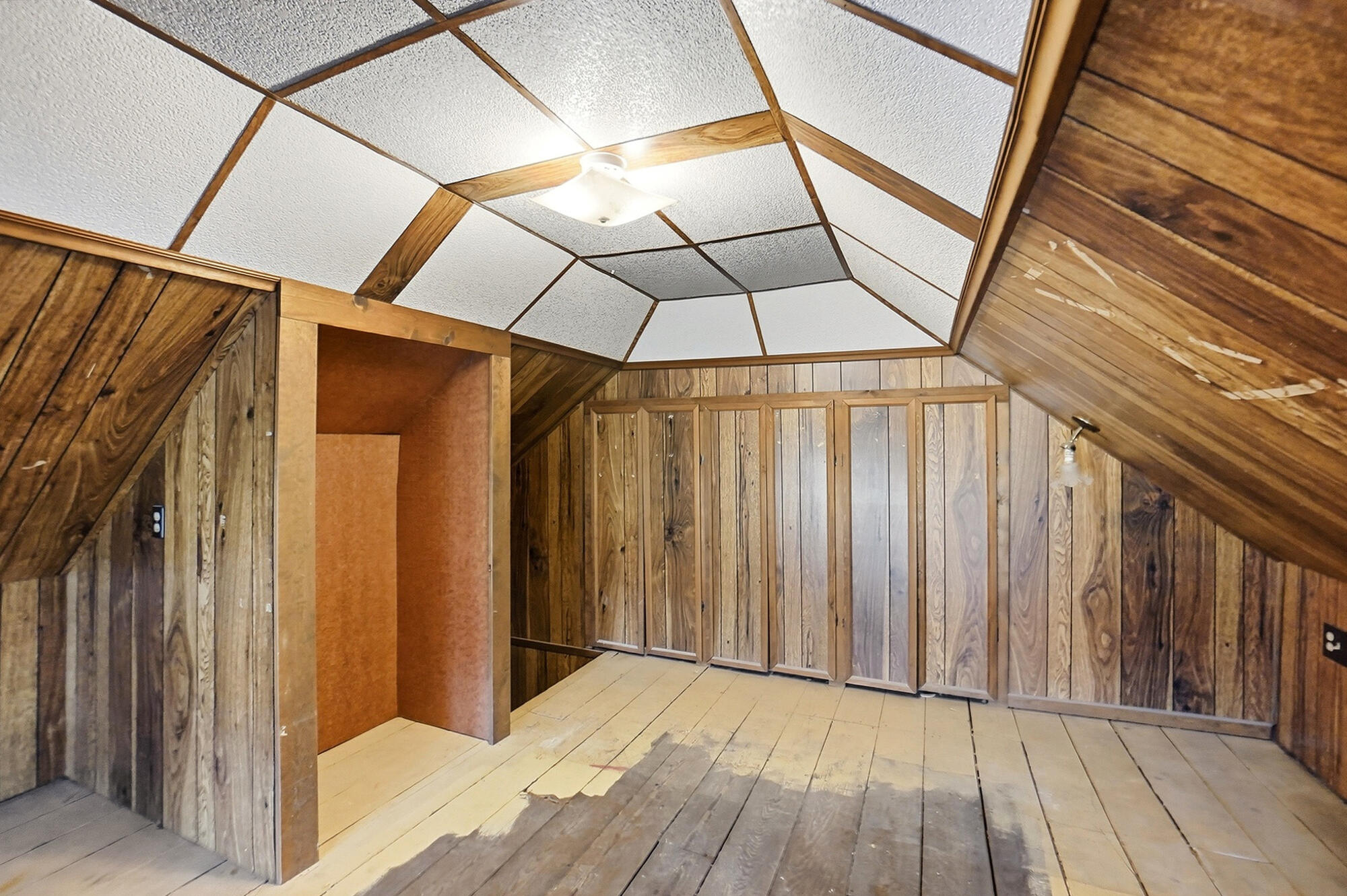 273 Clairmont Avenue, Springfield, Ohio 45505