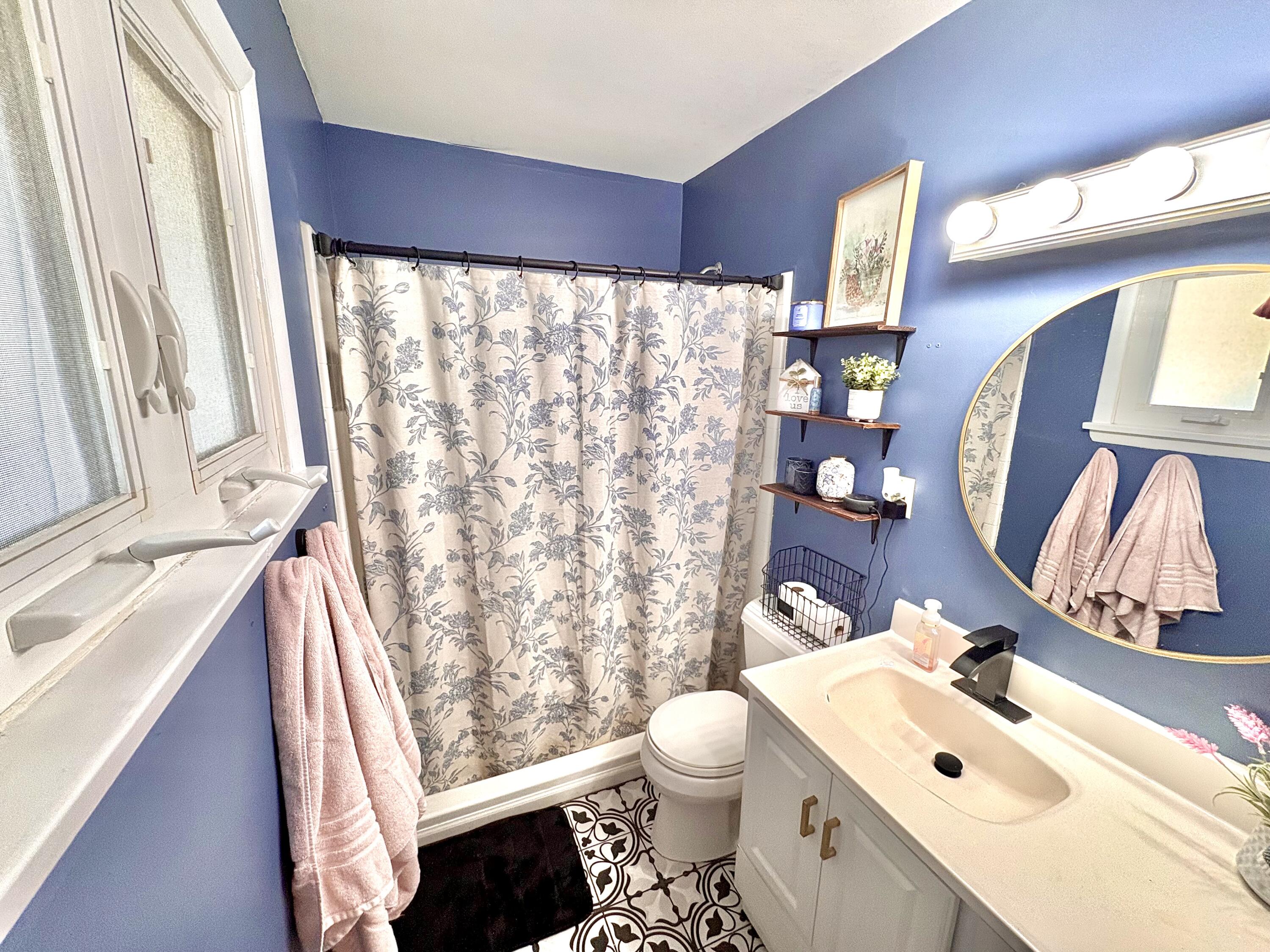 195 Carlos Lane, Lima, Ohio 45804