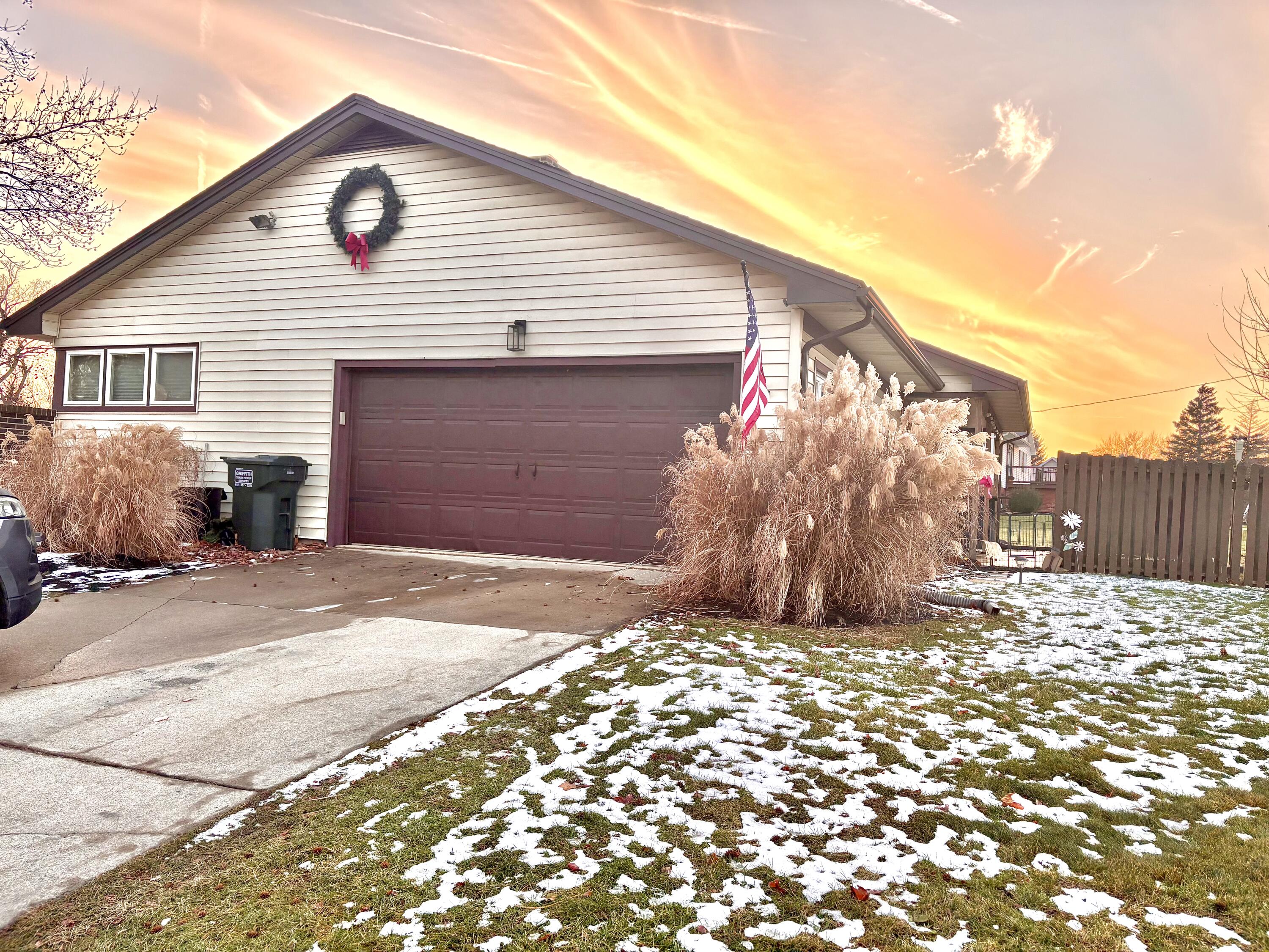 195 Carlos Lane, Lima, Ohio 45804