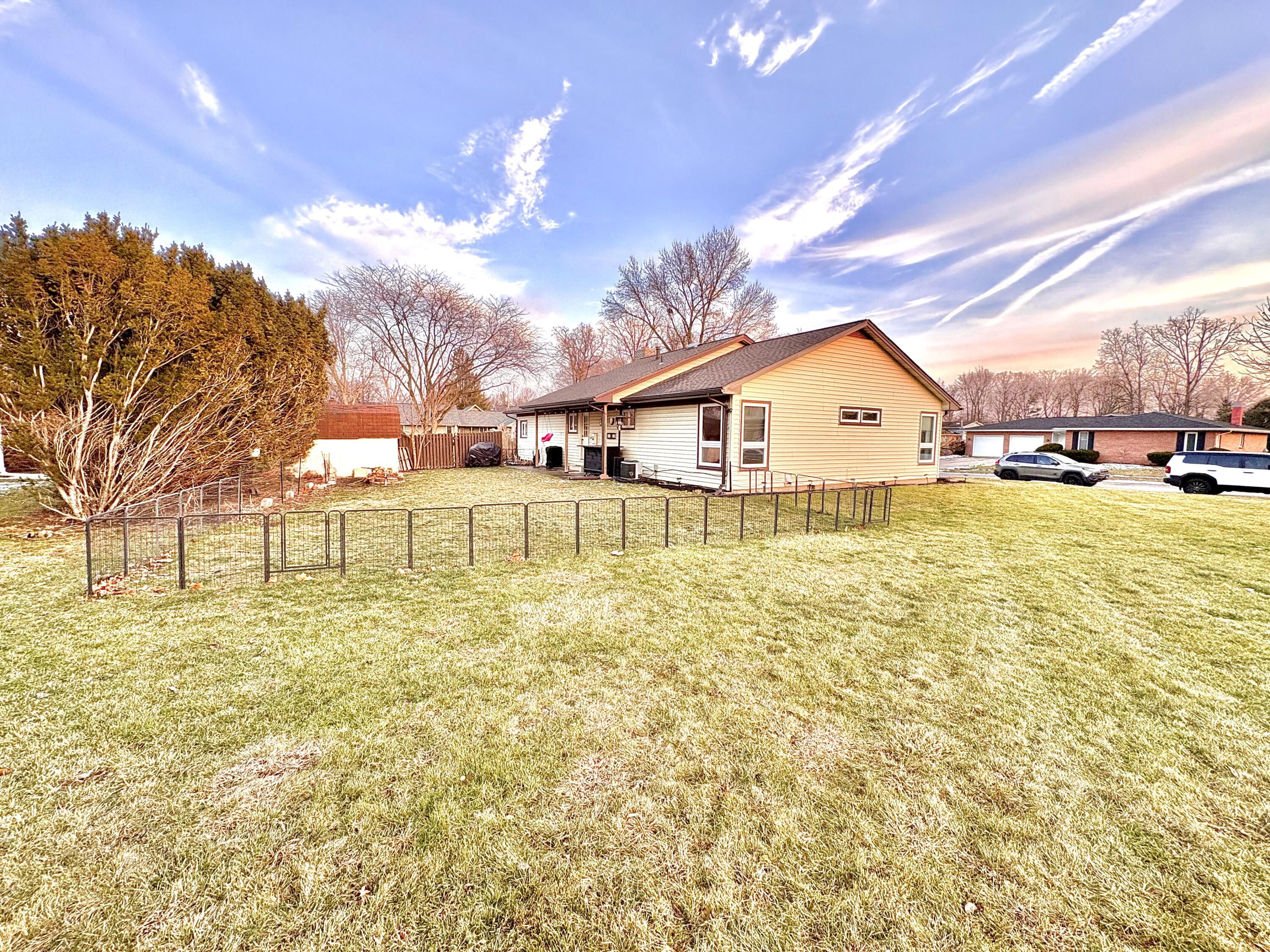 195 Carlos Lane, Lima, Ohio 45804