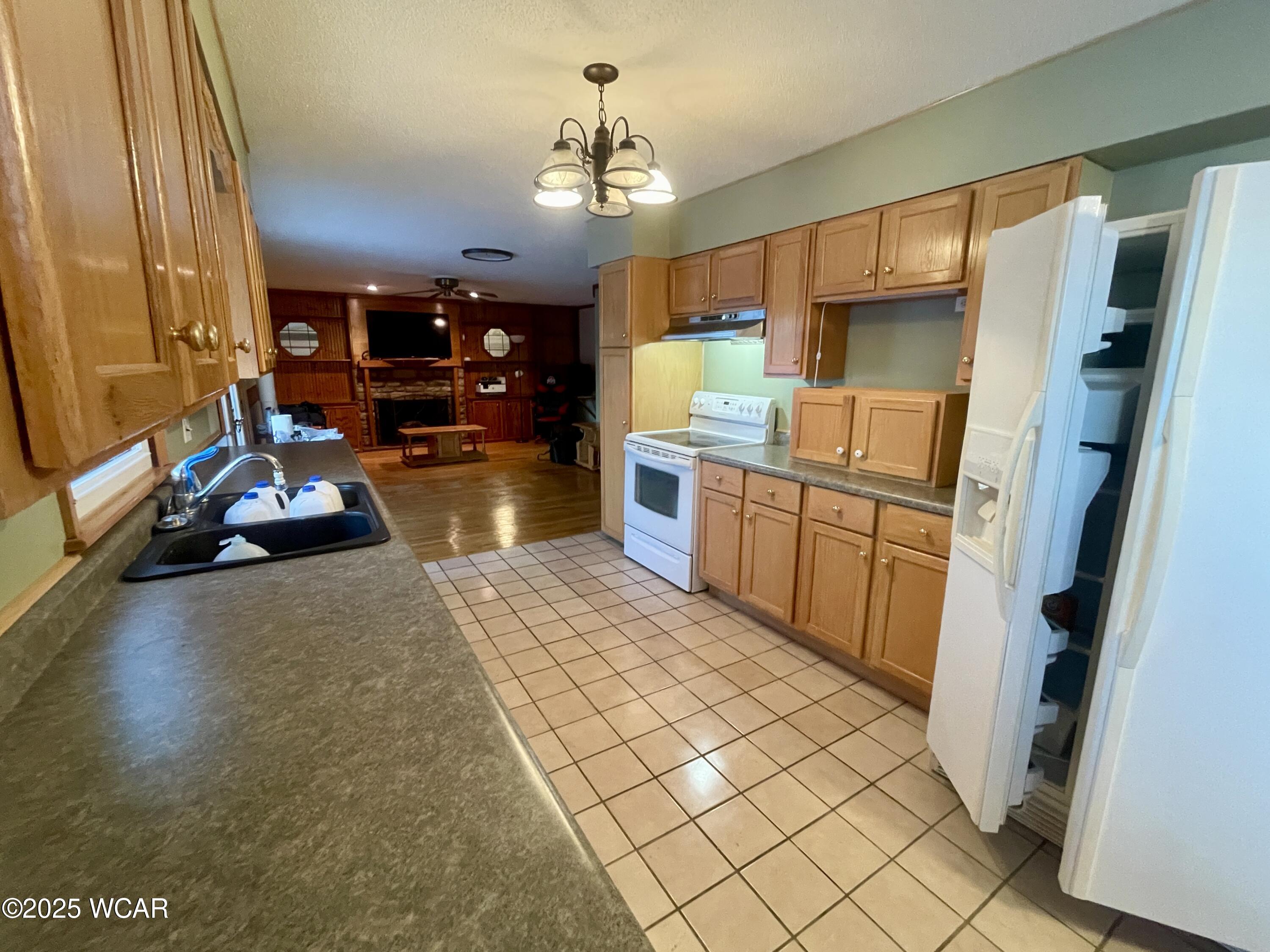 109 Lark Lane, Kenton, Ohio