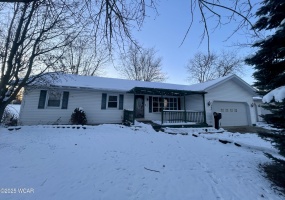 109 Lark Lane, Kenton, Ohio, 3 Bedrooms Bedrooms, ,2 BathroomsBathrooms,Residential,For Sale,Lark,308968