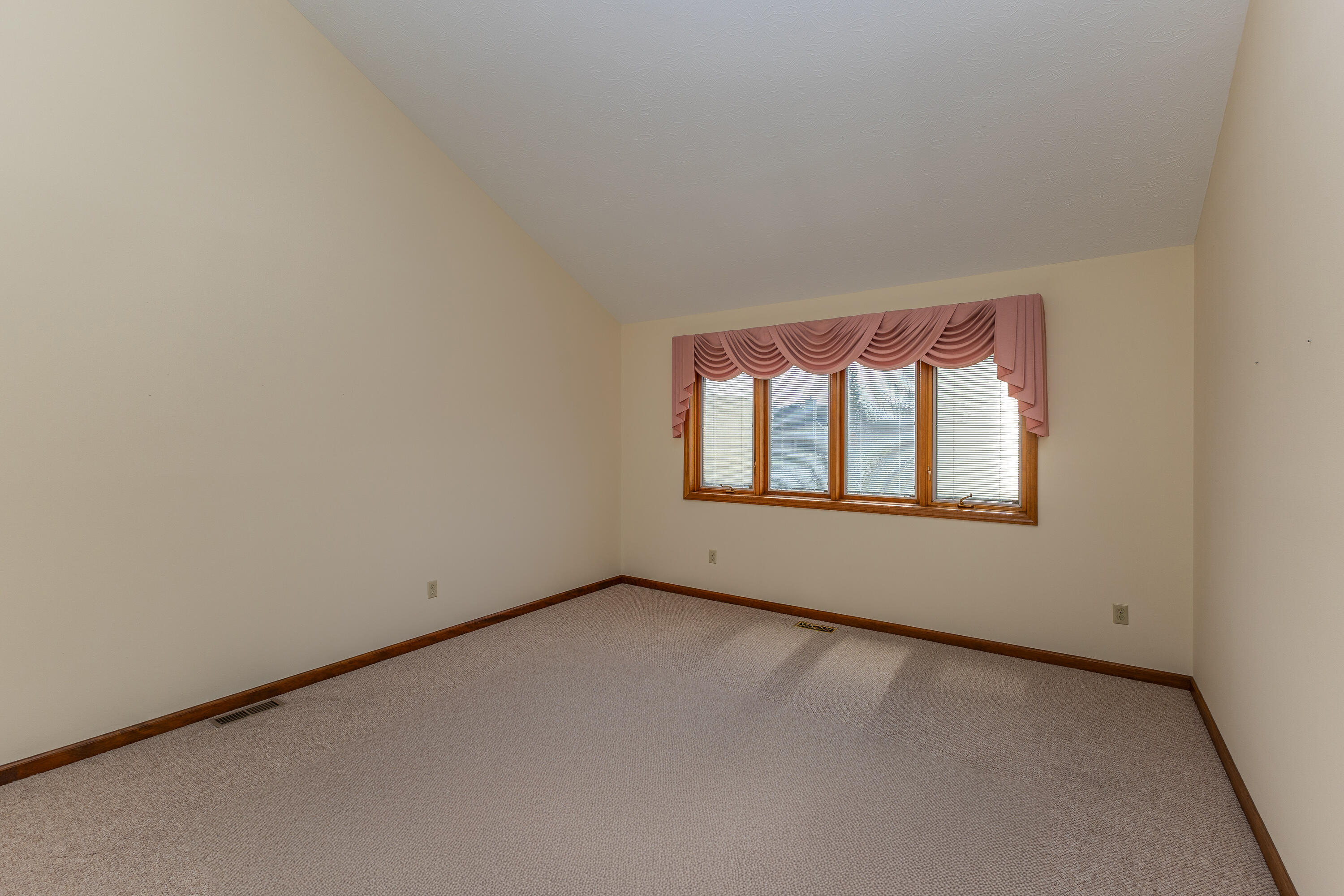 4011 Shell Avenue, Dayton, Ohio 45415