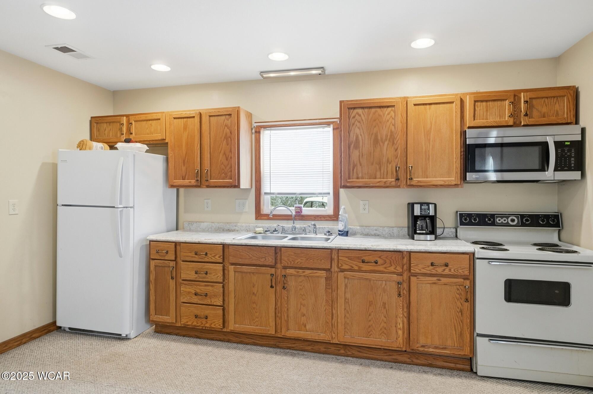 18609 CR 25A, Wapakoneta, Ohio