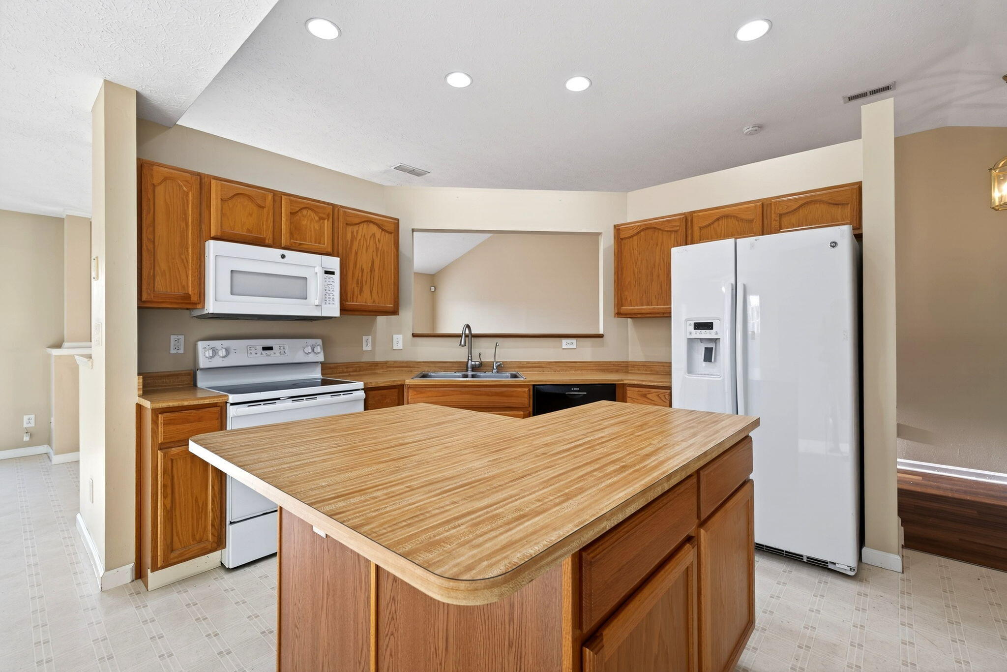 1200 Whitetail Drive, Fairborn, Ohio 45324