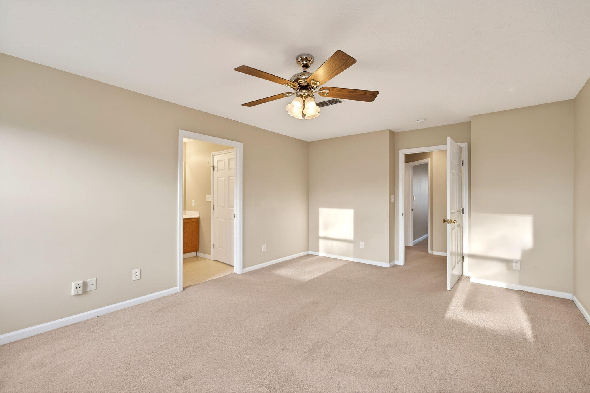 1200 Whitetail Drive, Fairborn, Ohio 45324