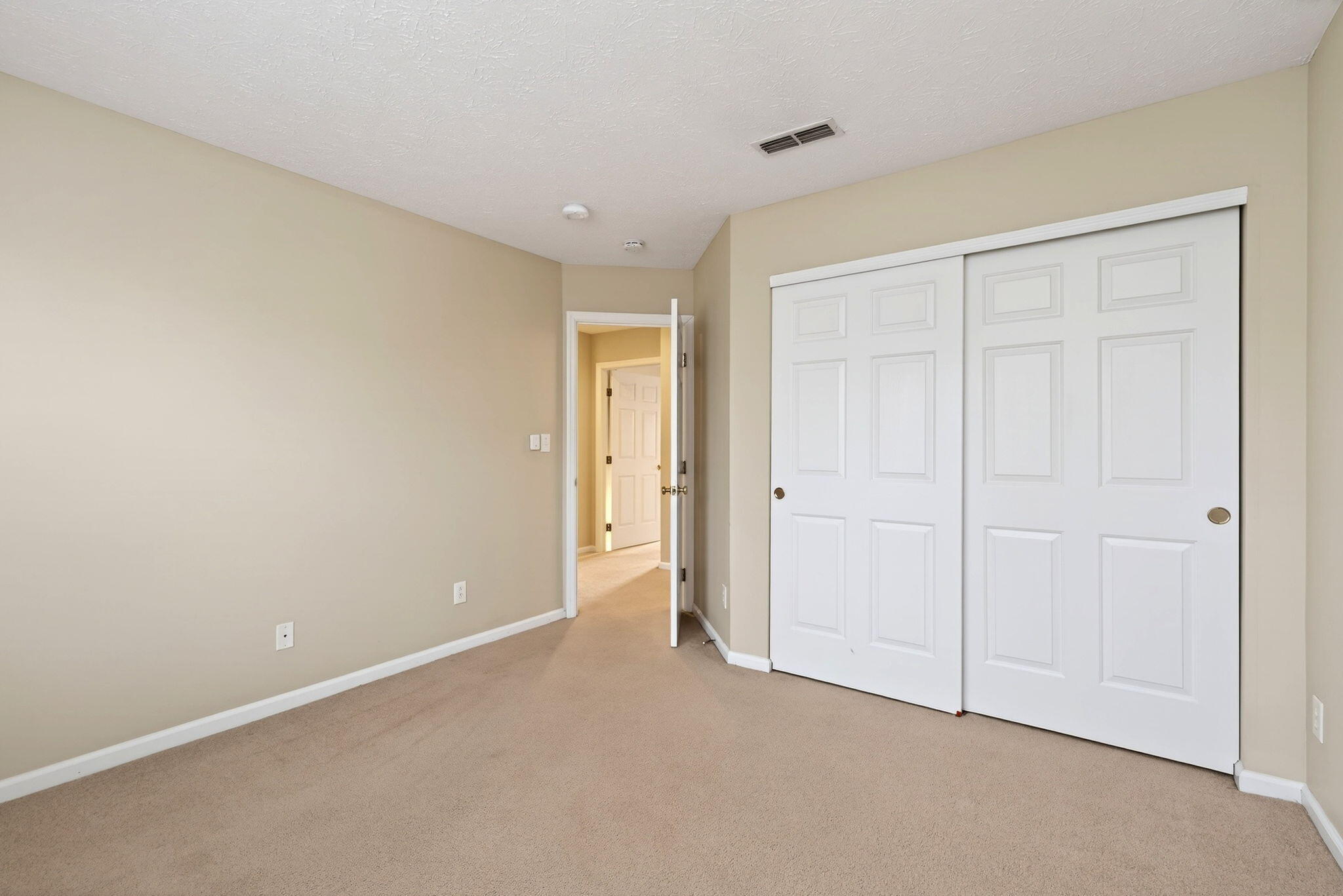 1200 Whitetail Drive, Fairborn, Ohio 45324