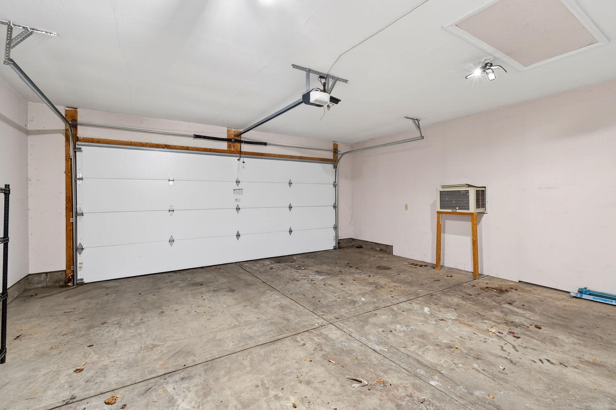 1200 Whitetail Drive, Fairborn, Ohio 45324