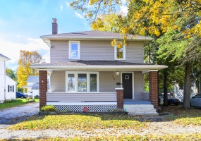 724 Detroit Street, Bellefontaine, Ohio 43311, 3 Bedrooms Bedrooms, ,1 BathroomBathrooms,Residential,For Sale,Detroit,1042352