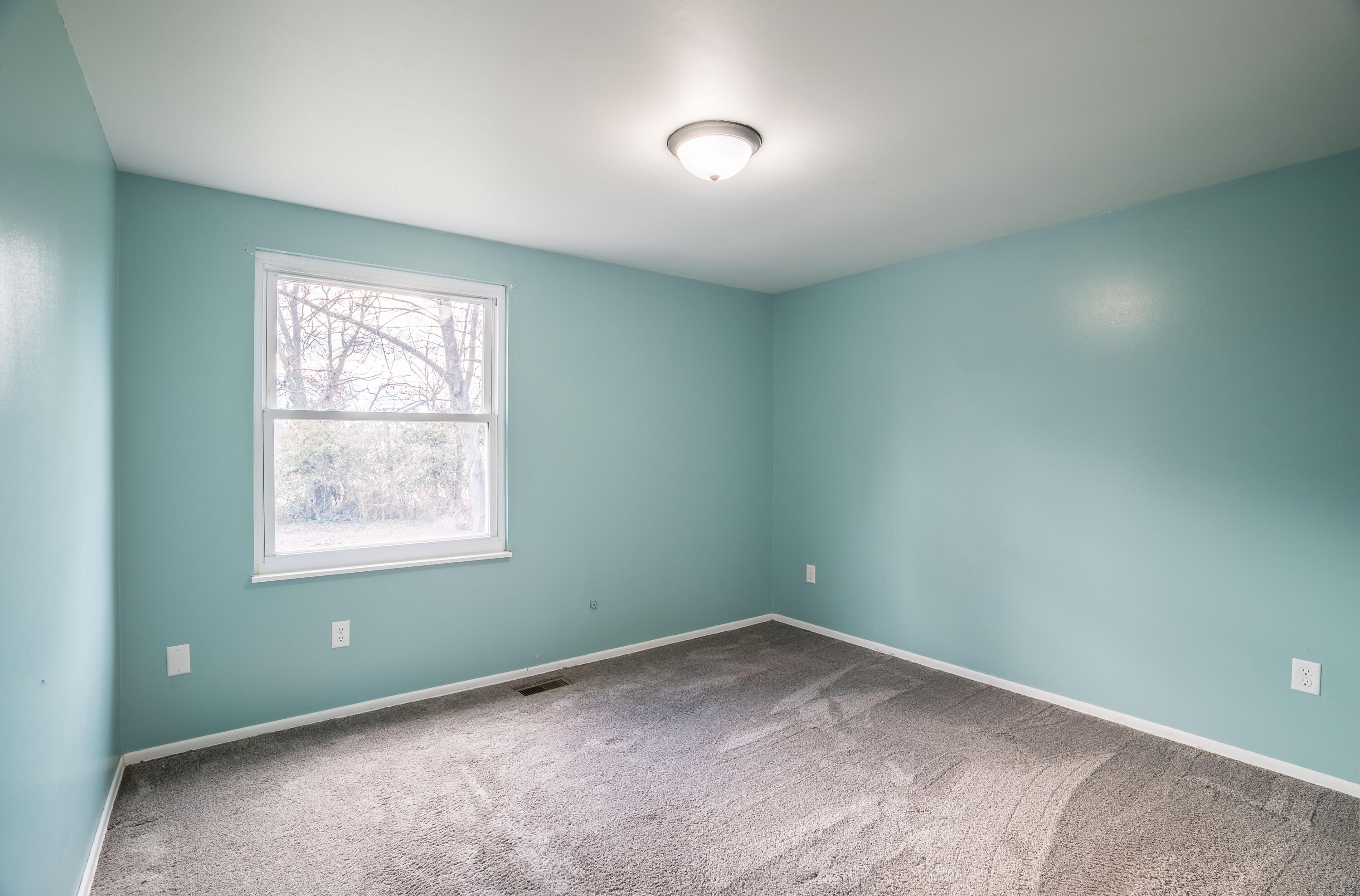 119 Walden Farm Circle, Englewood, Ohio 45322